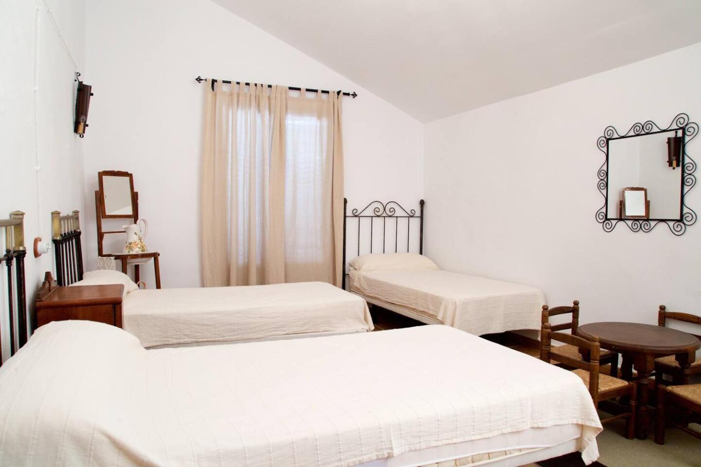 Casa de Seis Habitaciones