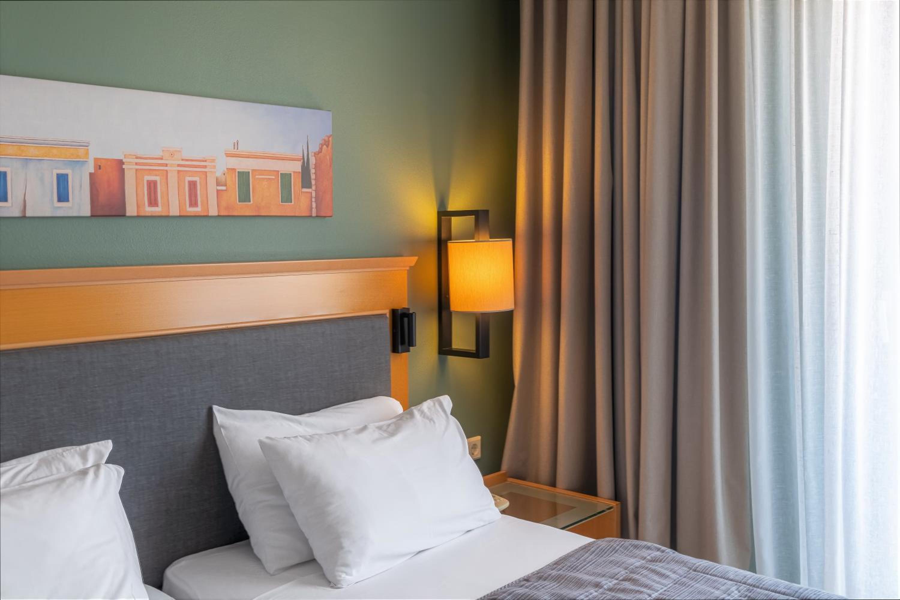 Superior Room, Balcony