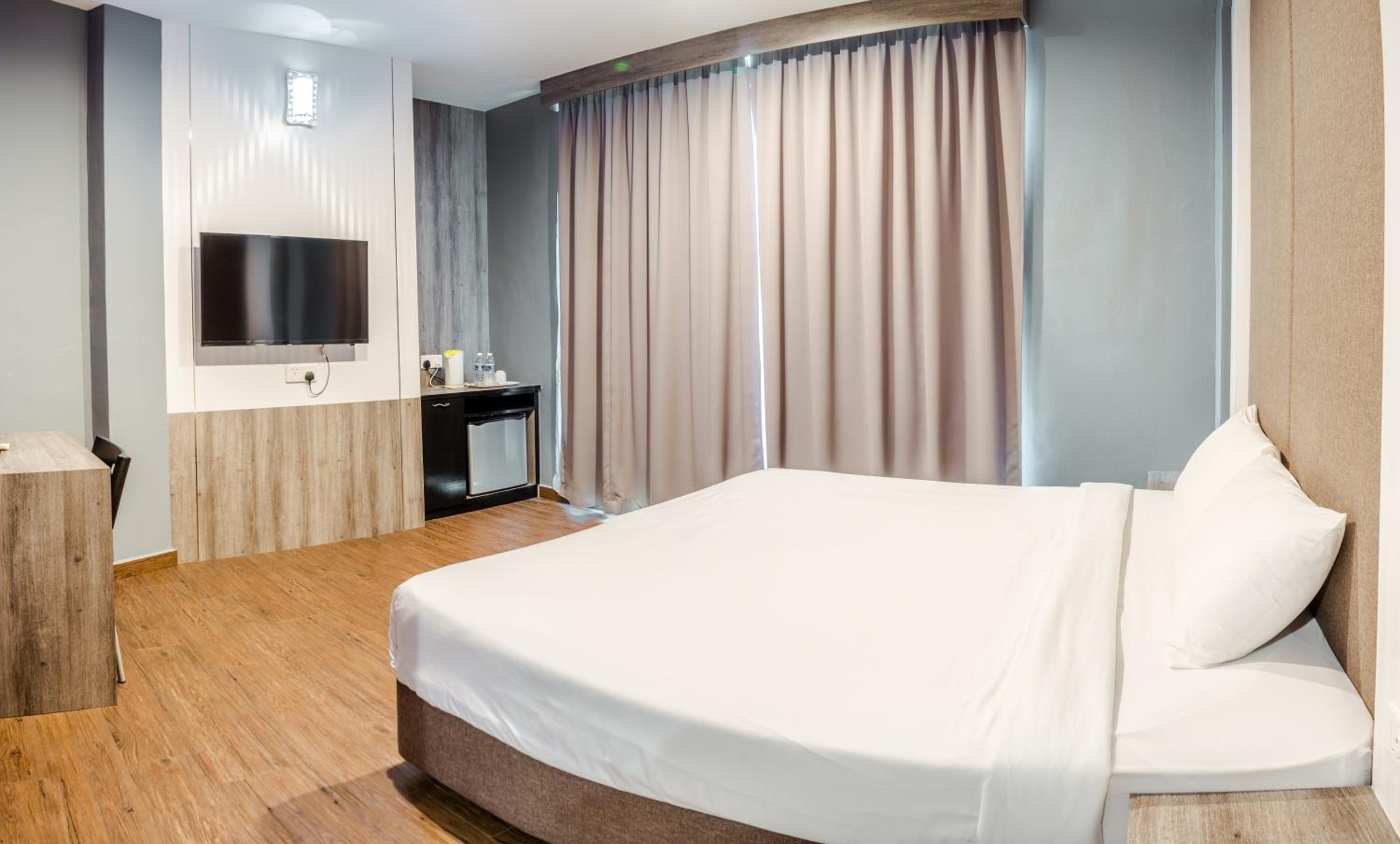 Superior King Room photo 2