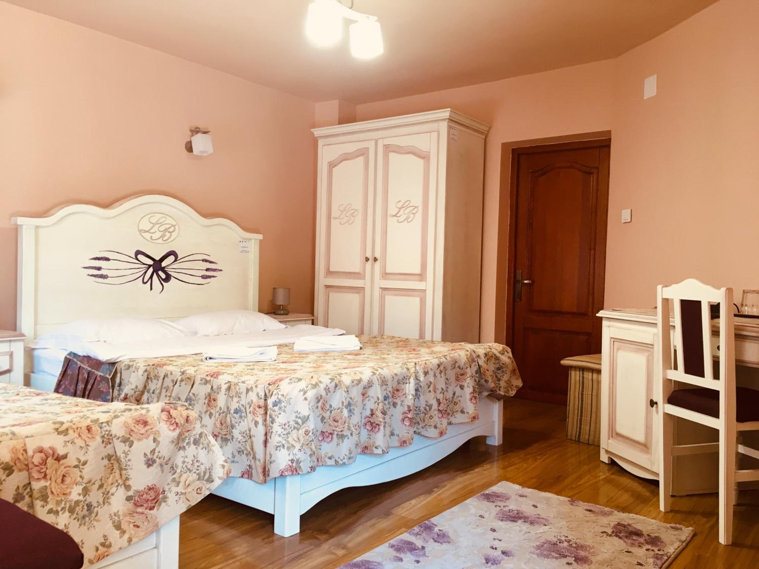 Luxury Triple Room - Photo 3