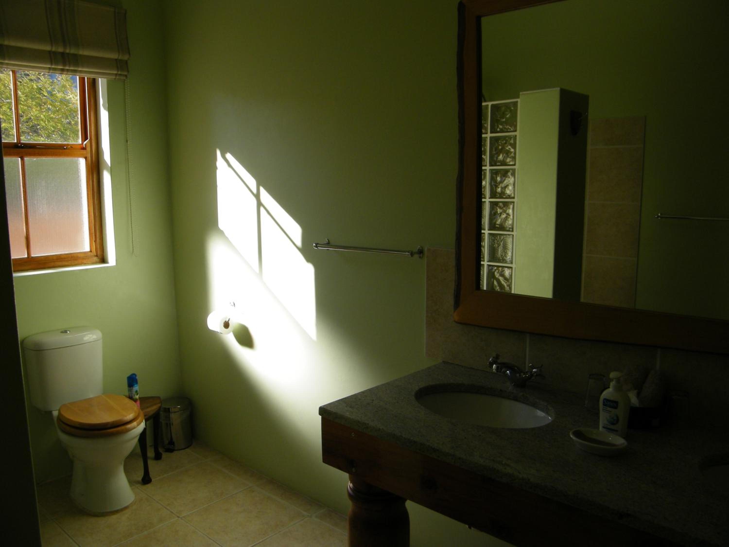 Twin Room - Photo 7