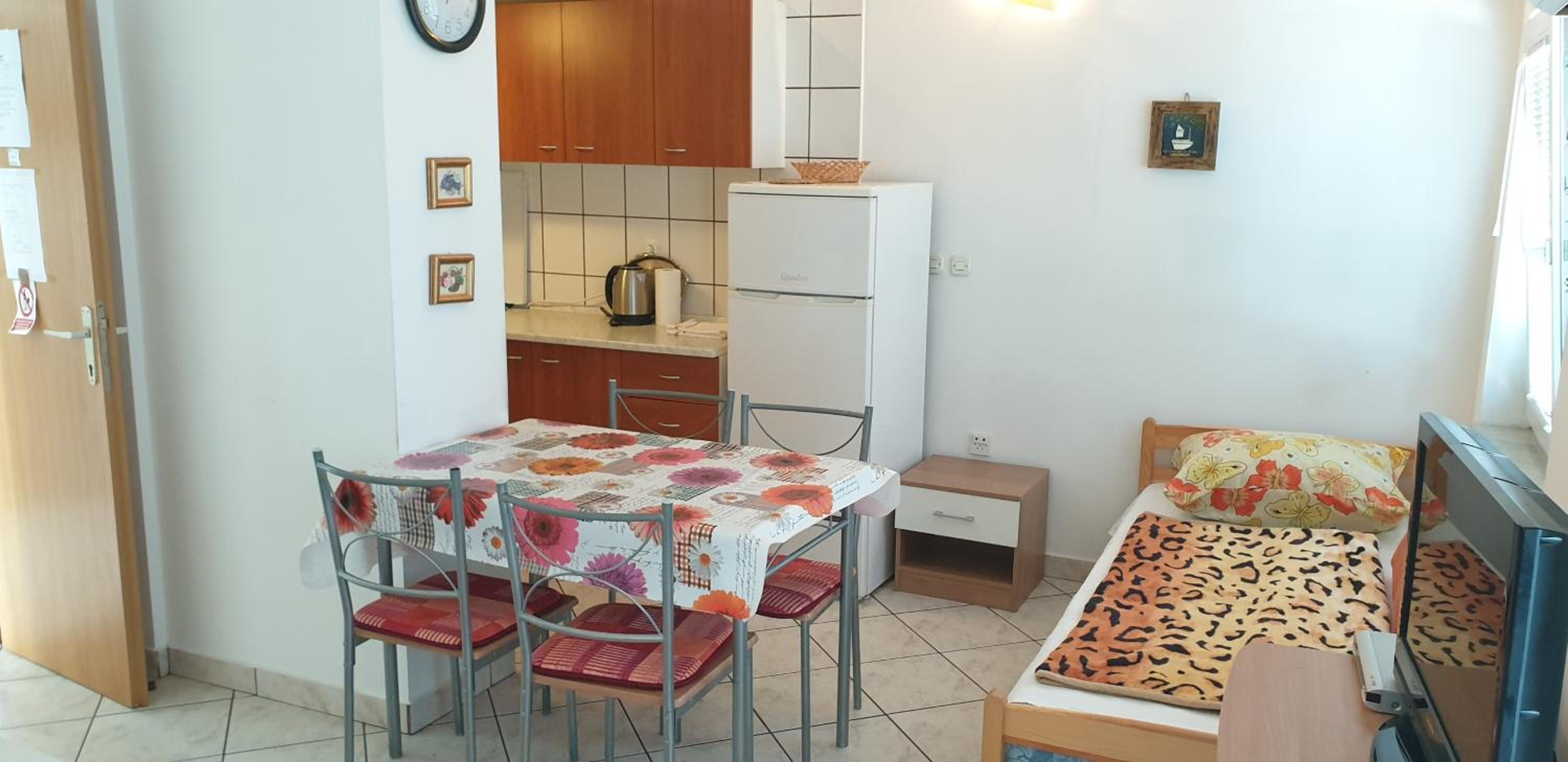 Apartment With Sea View