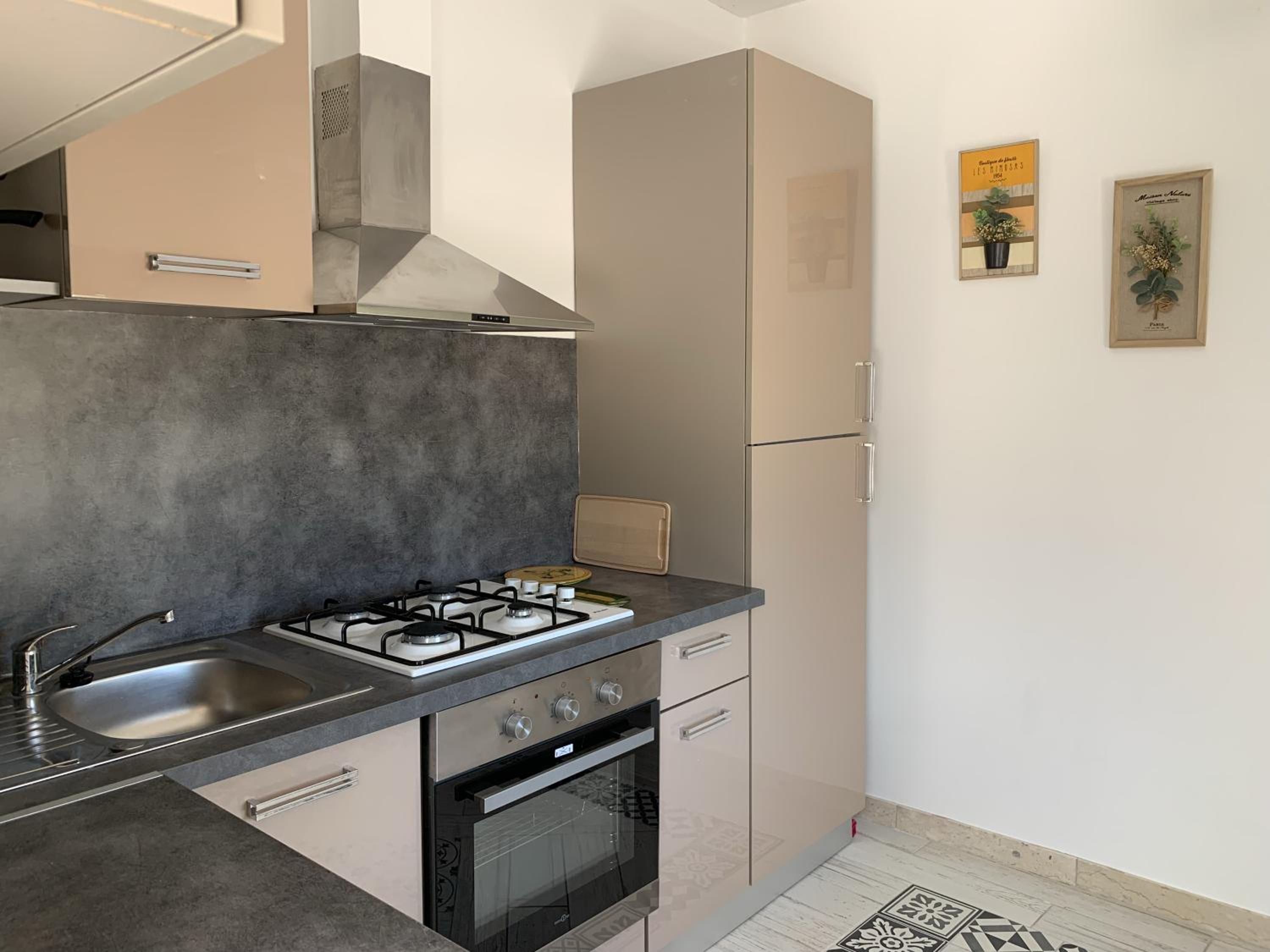 Apartment - Split Level photo 3