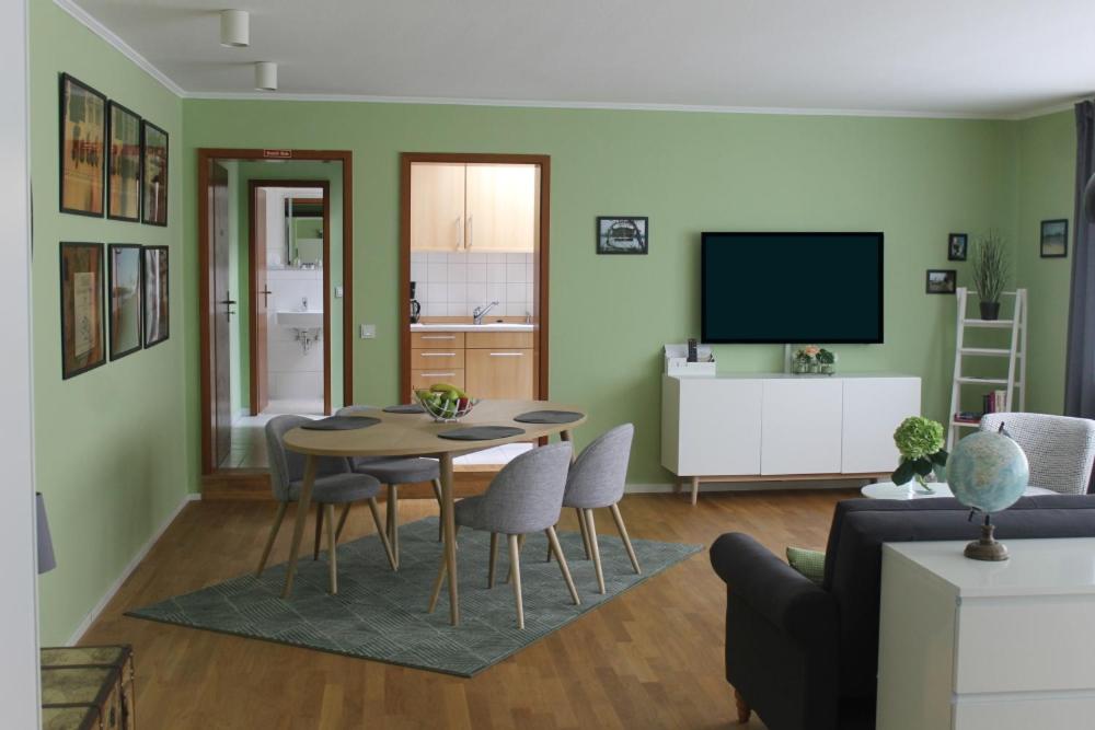 Deluxe Apartment photo 3