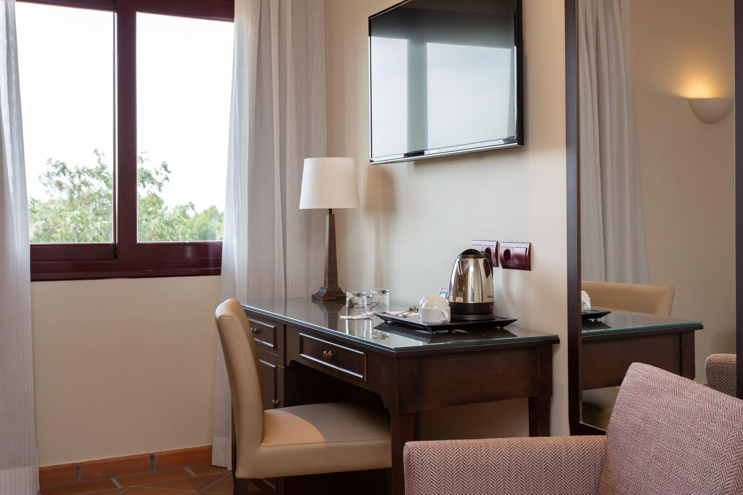 Double or Twin Room - Photo 5