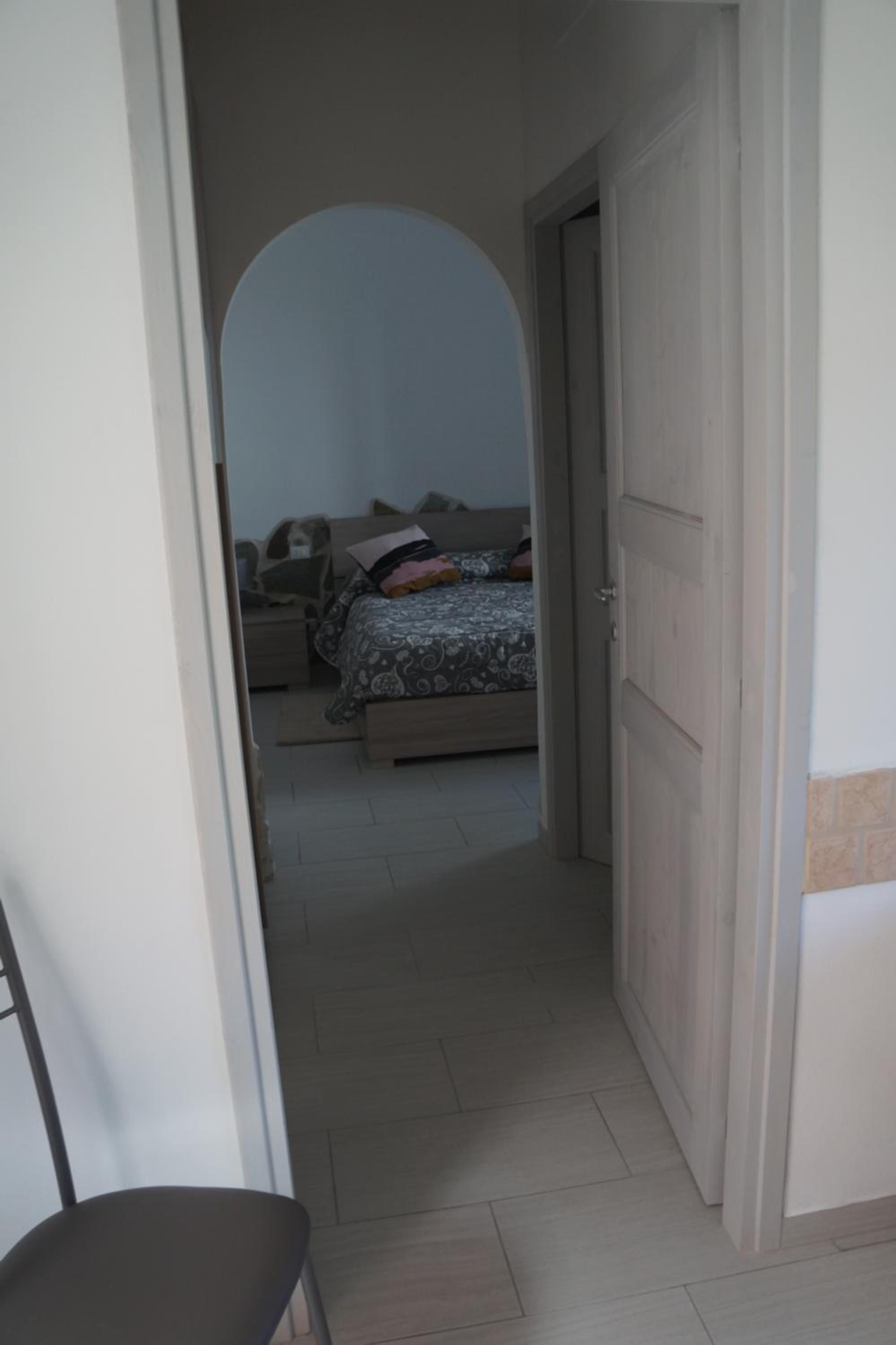 Double Room with Private Bathroom - Photo 14