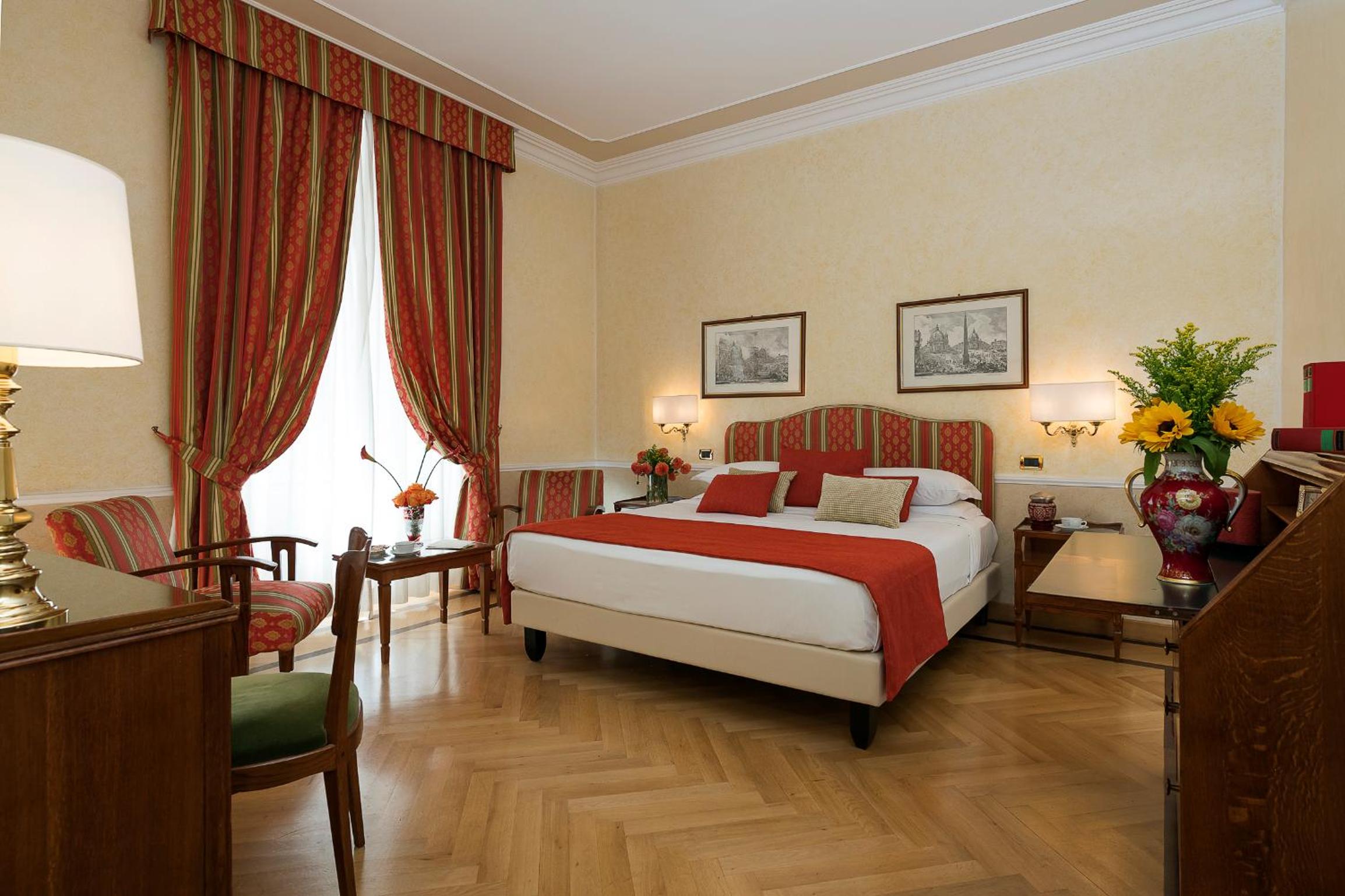 Superior Double or Twin Room thumbnail 5