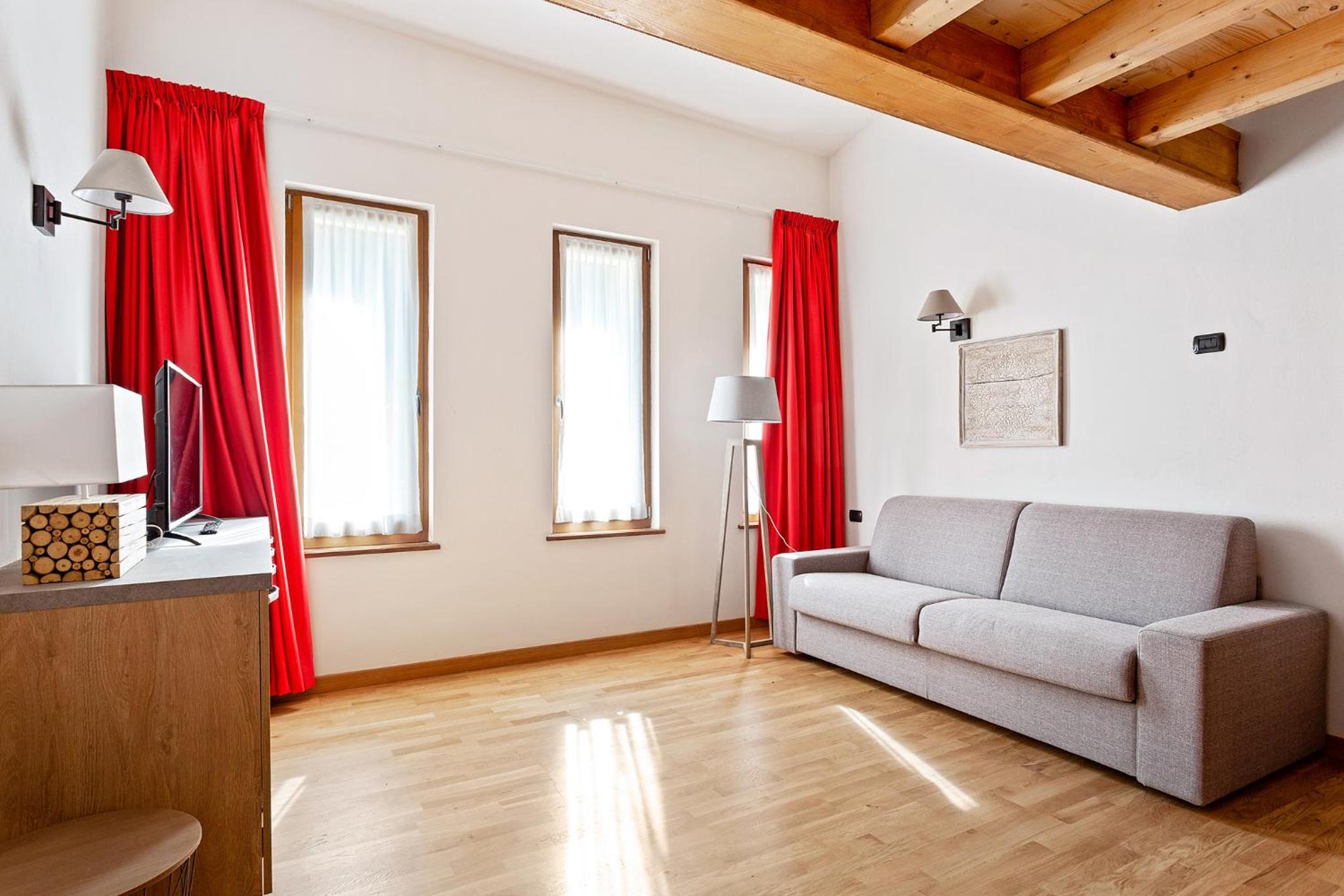 Apartment 38