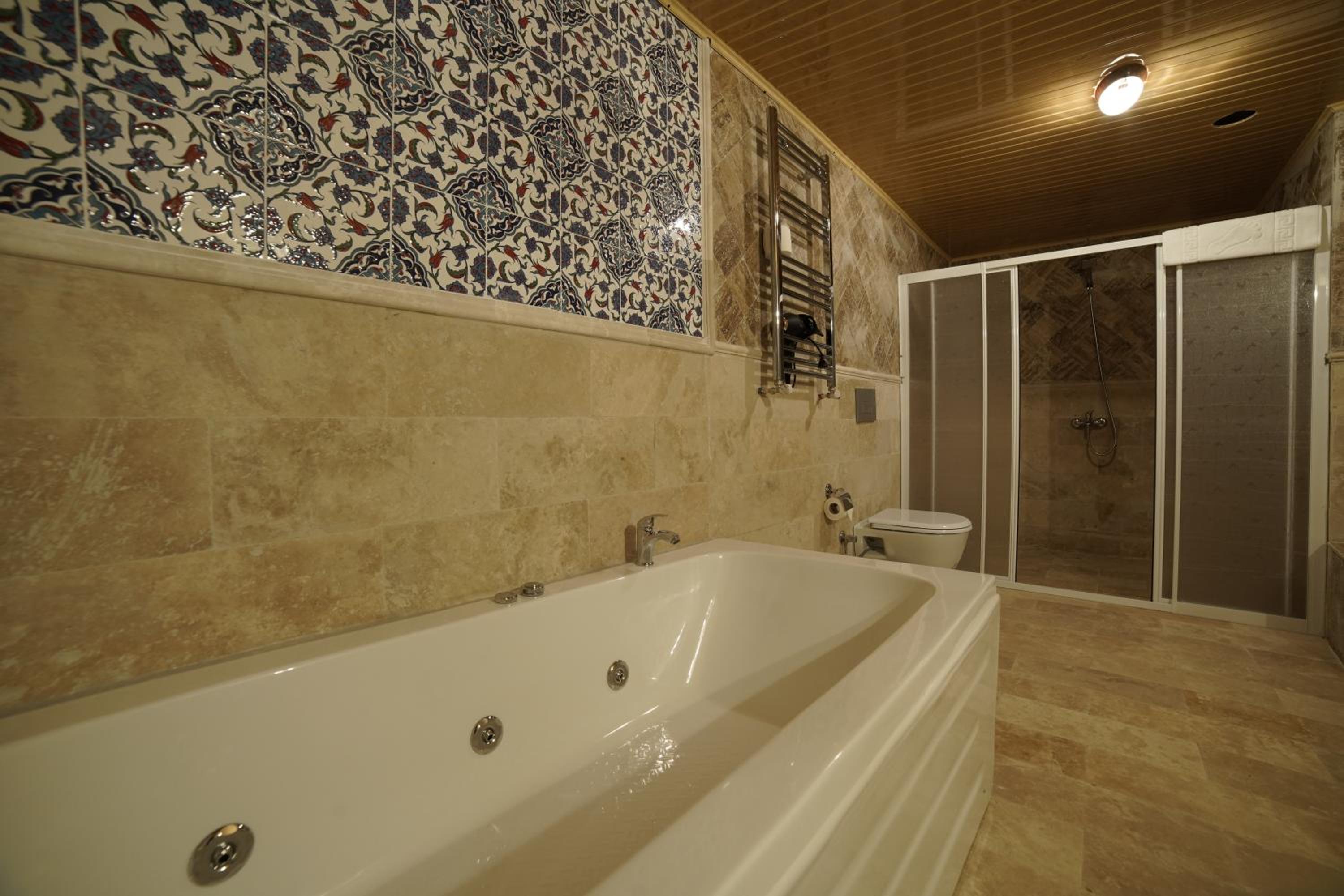 Luxury Triple Room - Photo 5