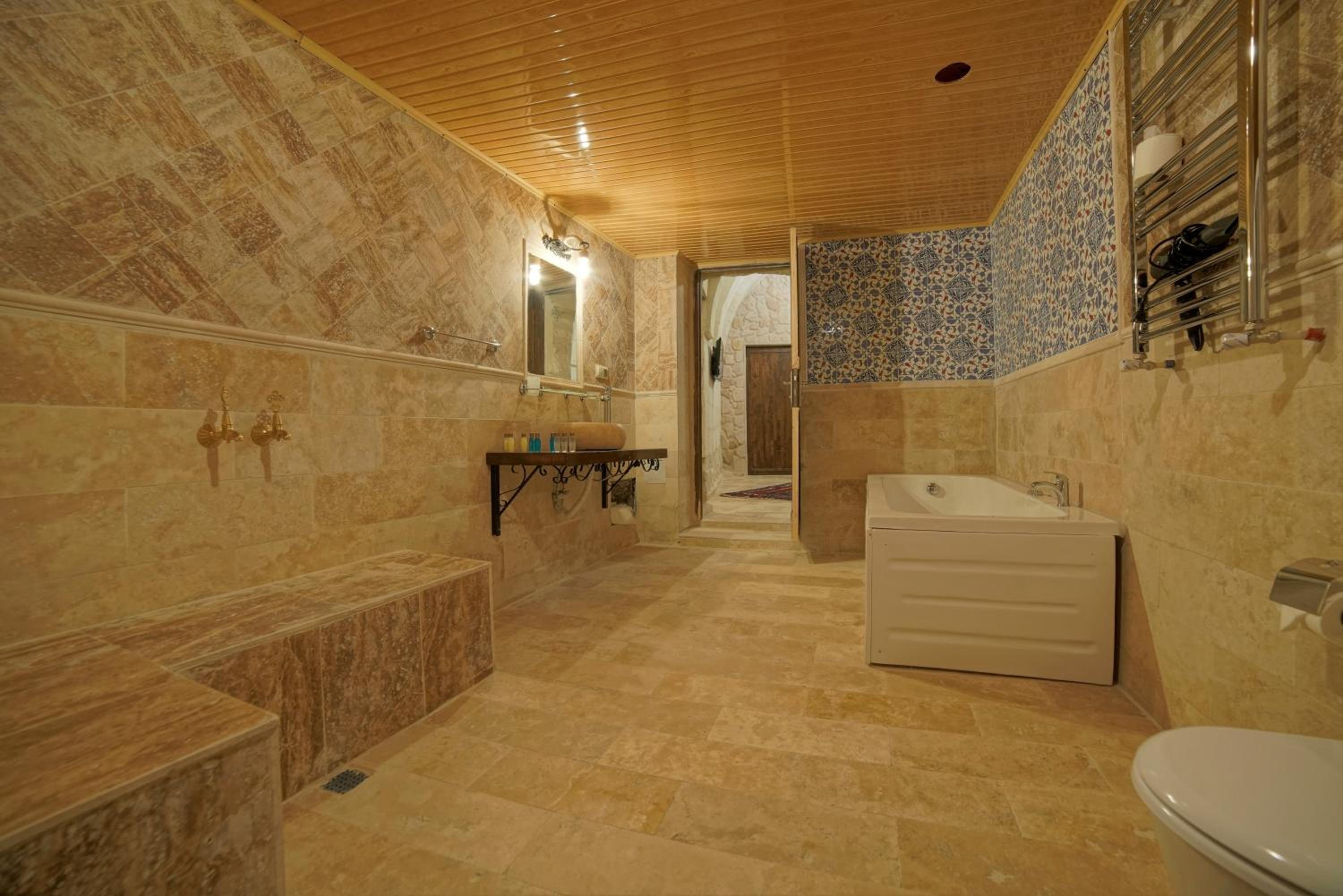 Luxury Triple Room - Photo 4