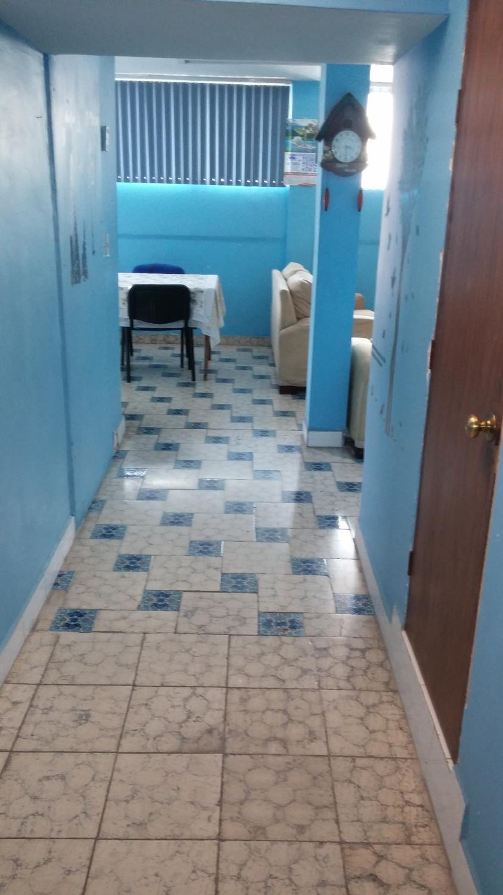 Twin Room - Photo 10
