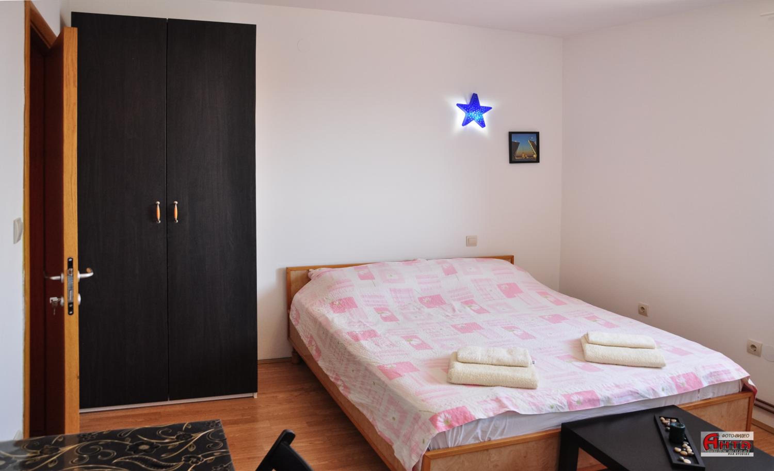 Deluxe Double Room with Shower