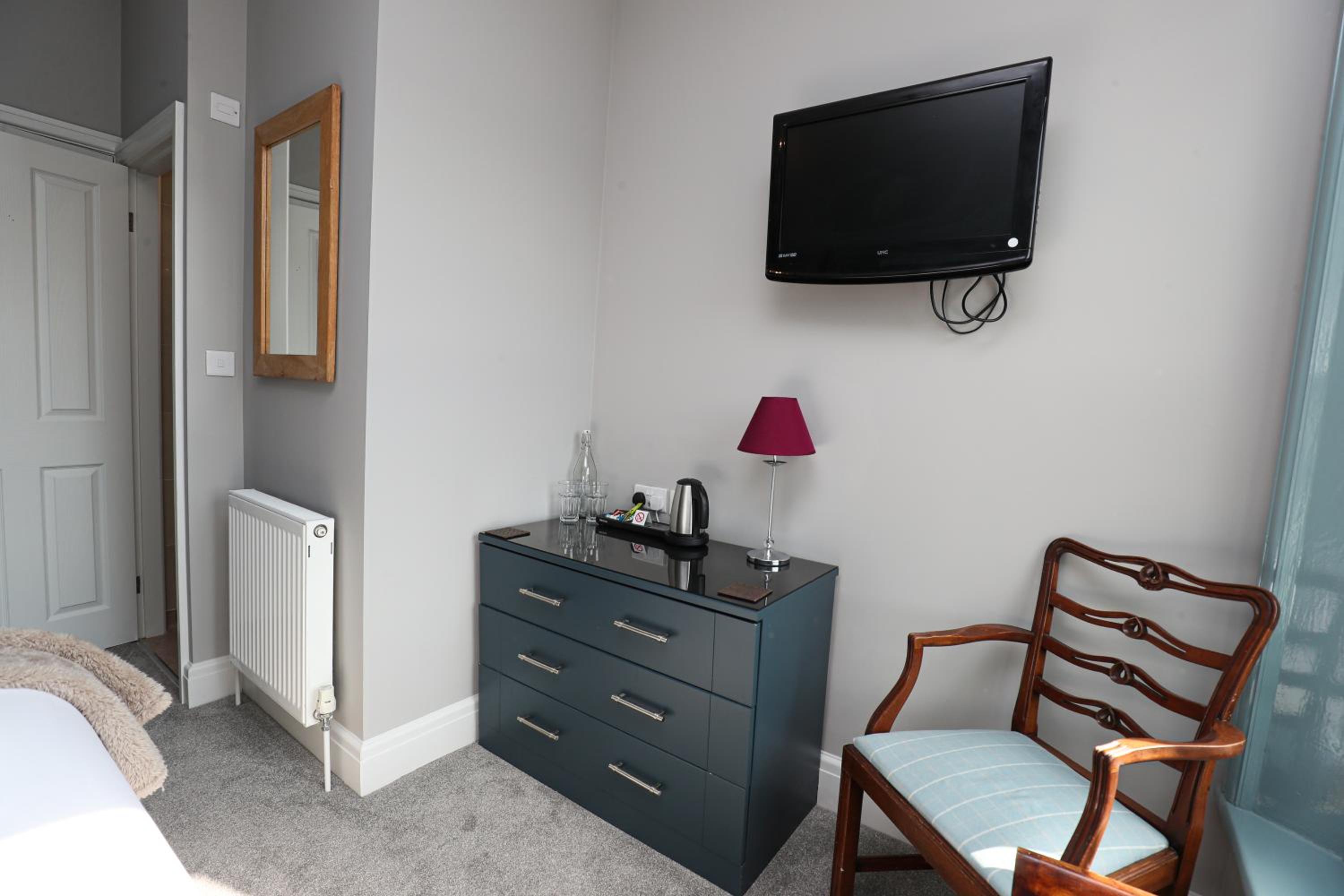 Standard Double Room photo 3