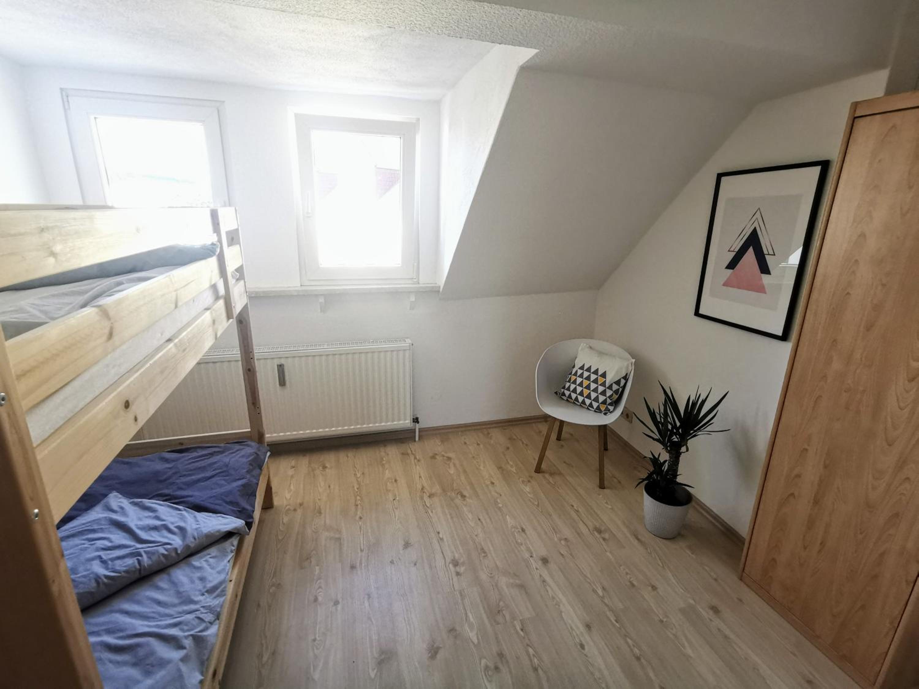 Two-Bedroom Apartment - Photo 7