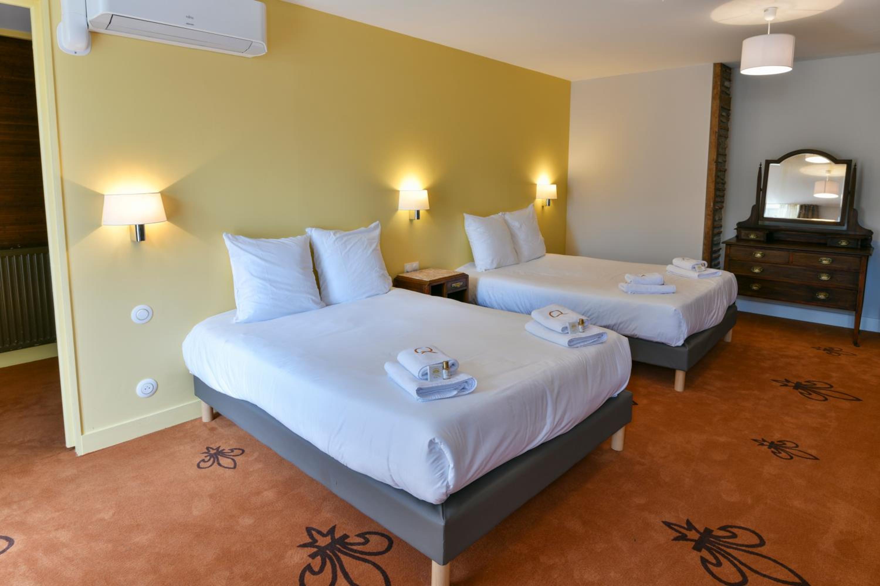 Family Suite - Photo 2
