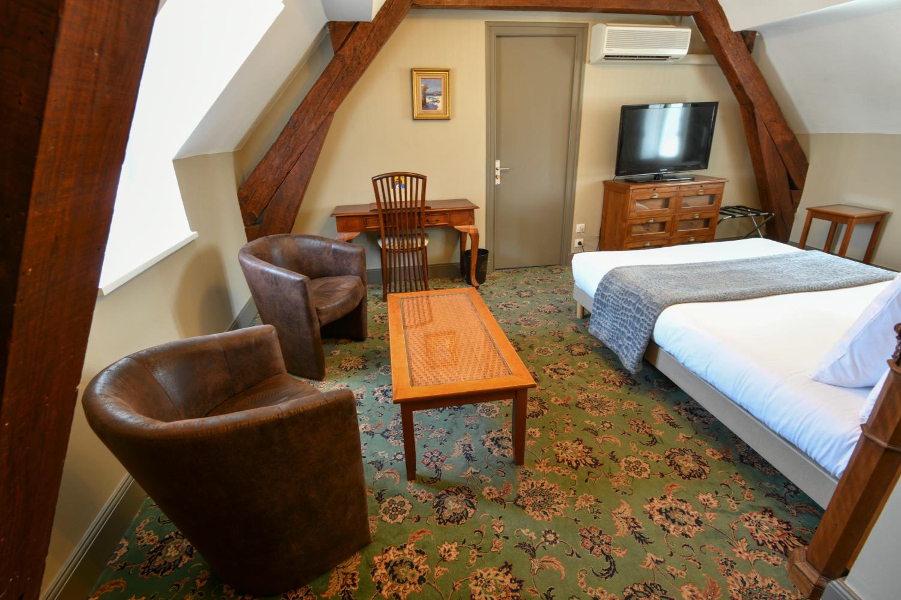 Family Suite - Photo 1