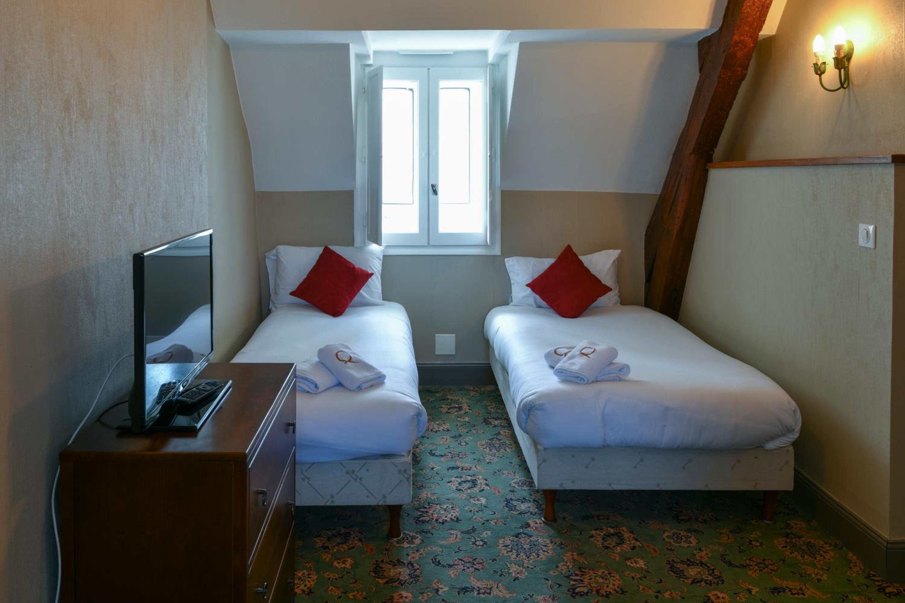 Family Suite - Photo 5