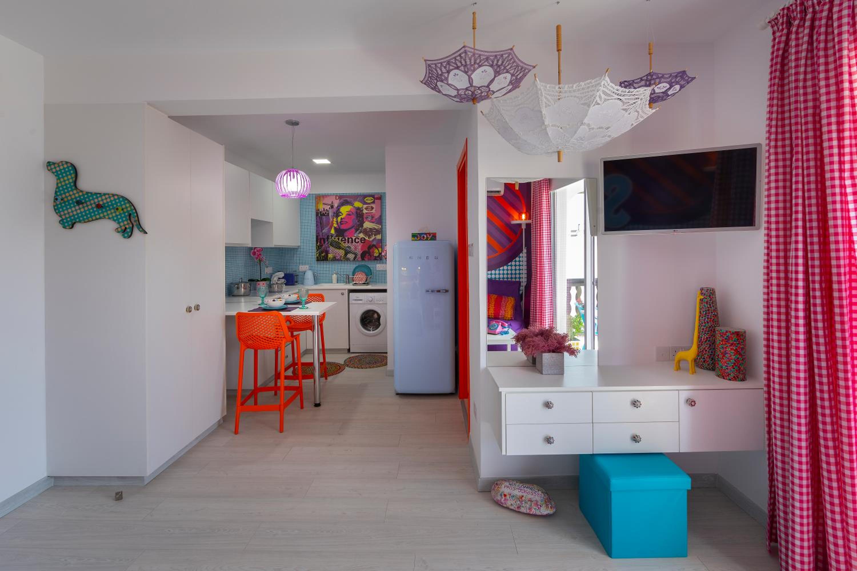 Pop Art Indulgence Studio A402 with Partial Seaview - Photo 11
