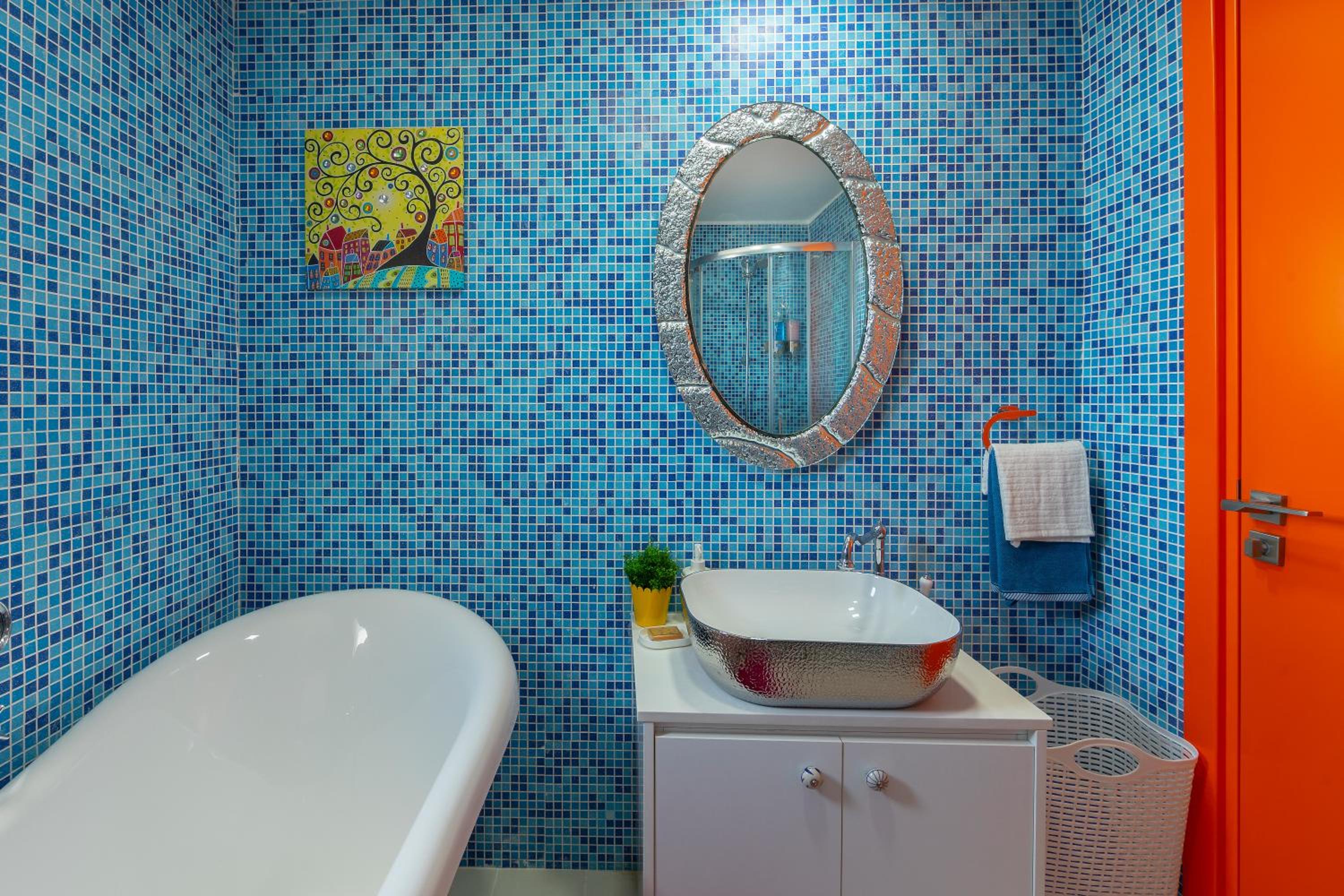 Pop Art Indulgence Studio A402 with Partial Seaview - Photo 10