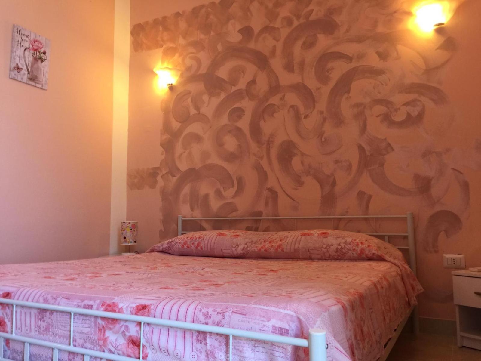 Deluxe Room - Photo 43