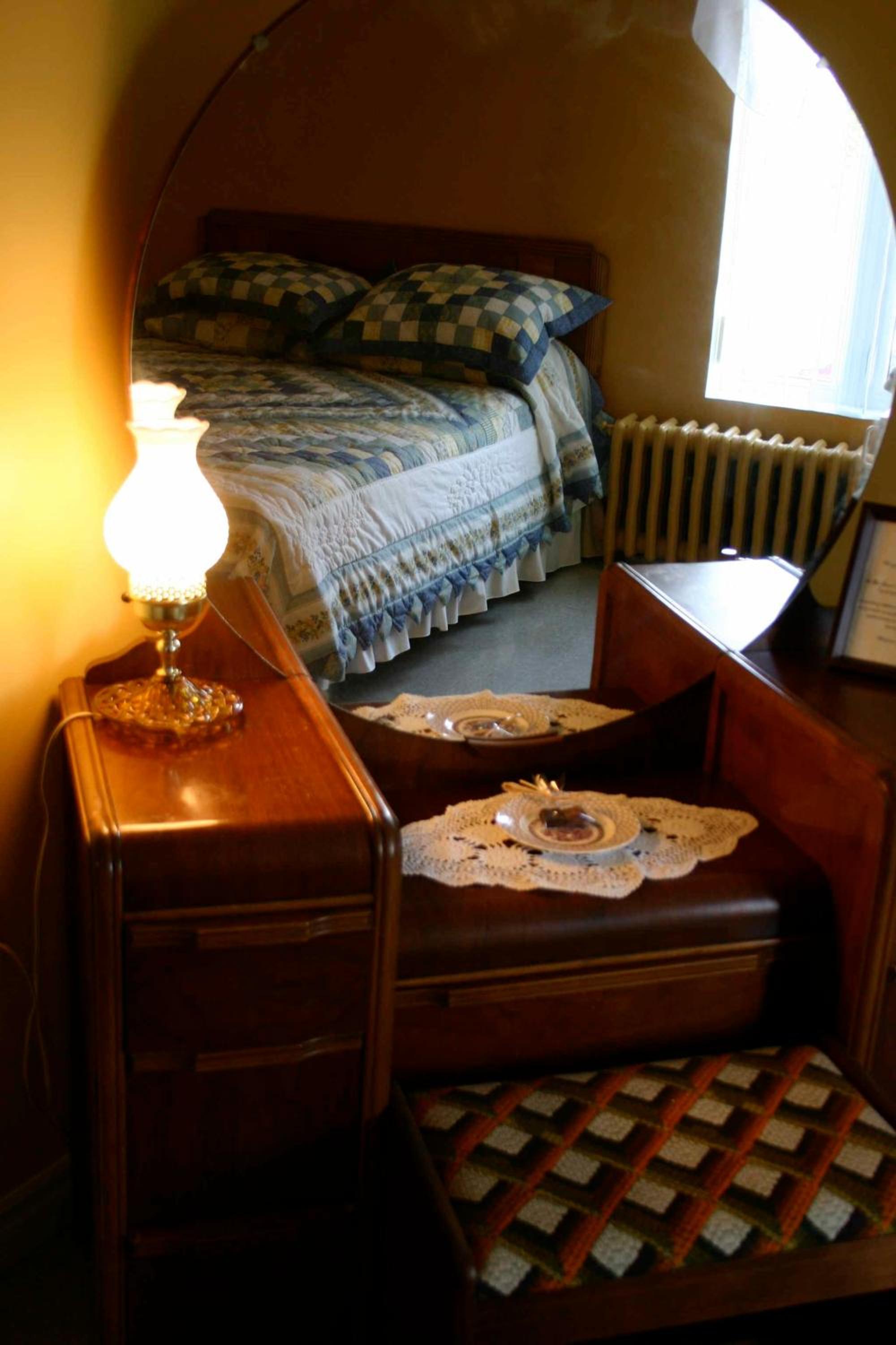 Family Room photo 2