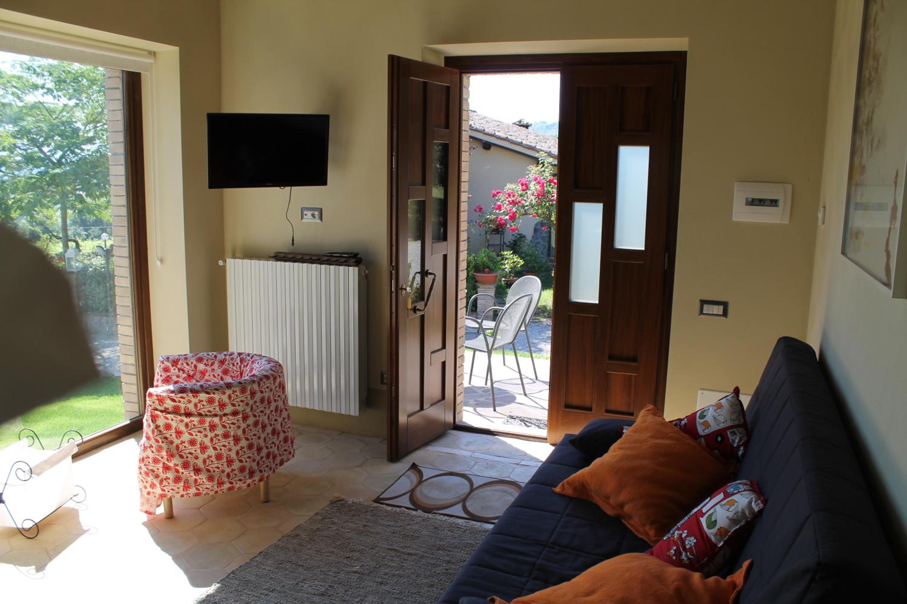  One-Bedroom Apartment (2 Adults) photo 1