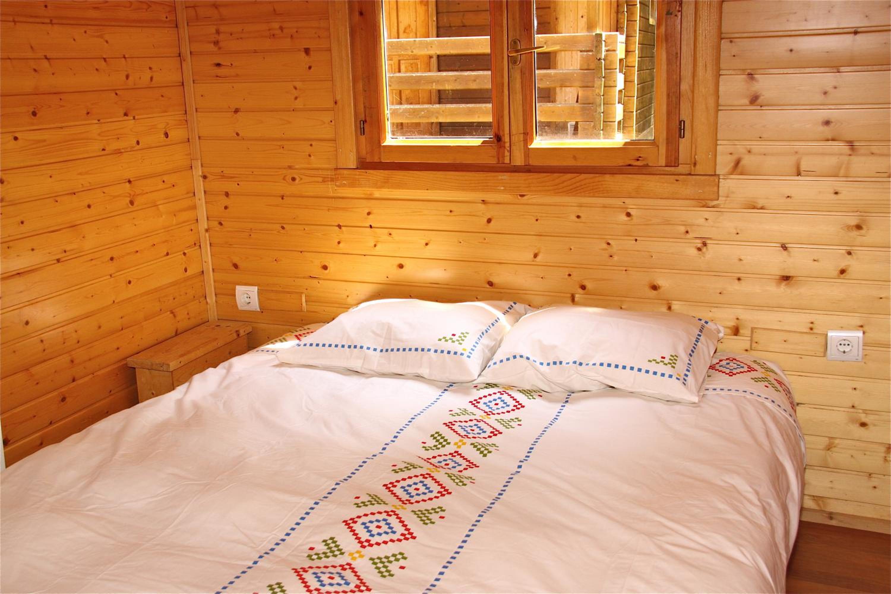 Bungalow (6 adultos)