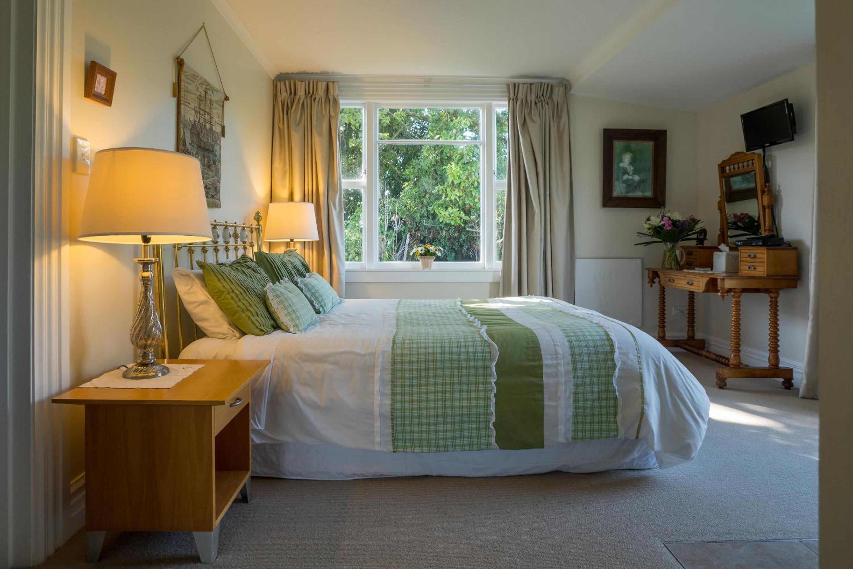 Two-Bedroom Cottage photo 1