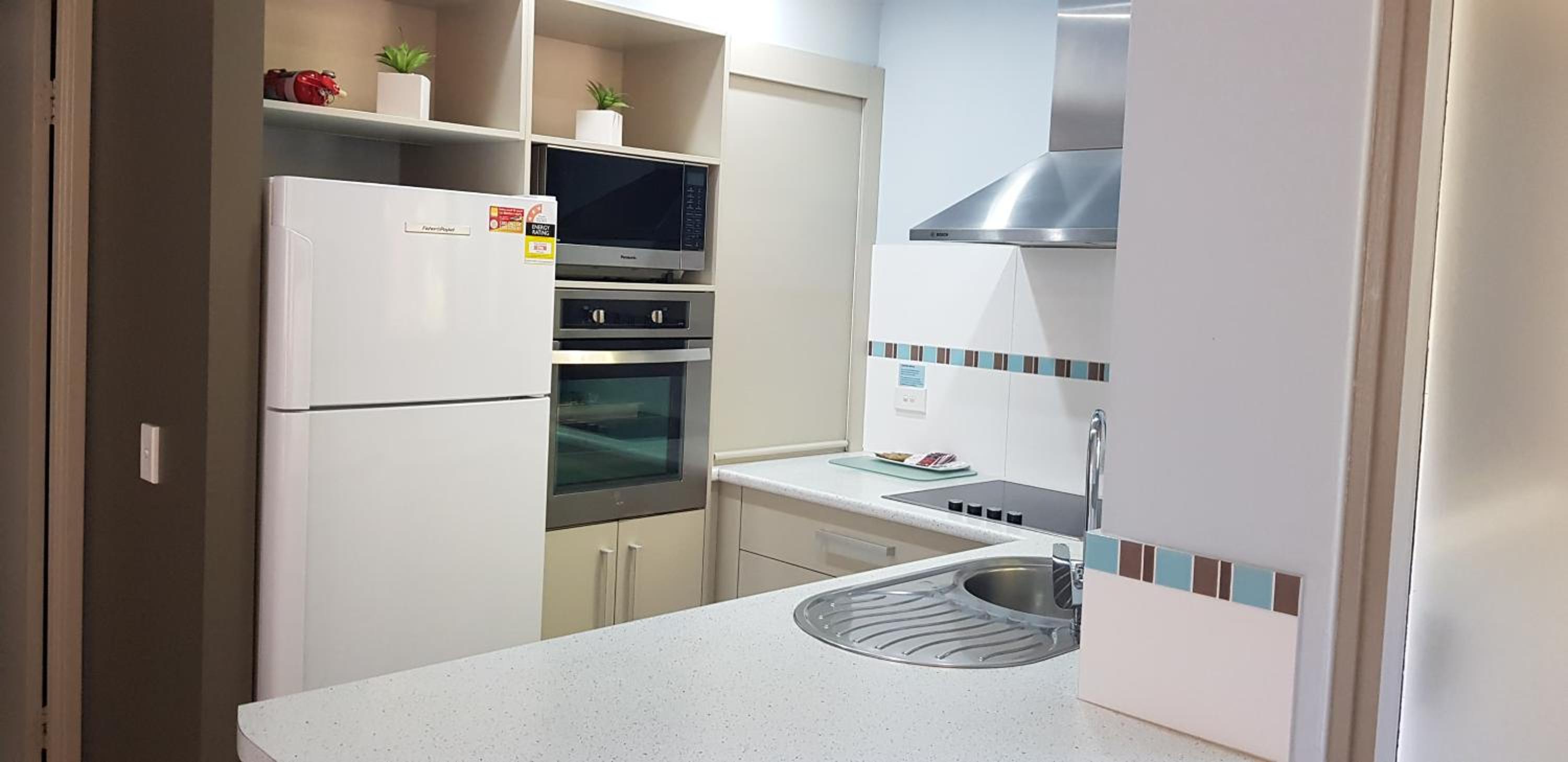 Two-Bedroom Apartment - Pet Friendly photo 3