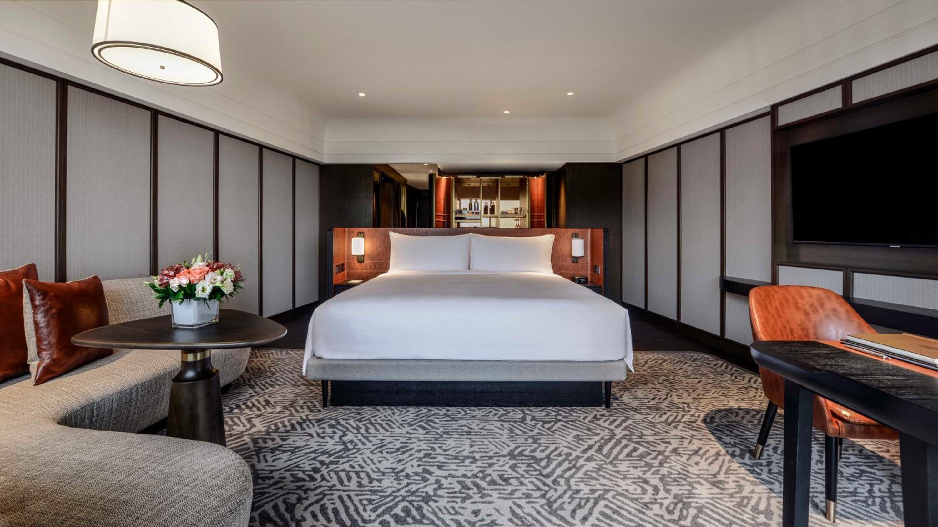 Fairmont Gold Marina Bay Room, 1 King, Balcony, Marina Bay View, Lounge Access