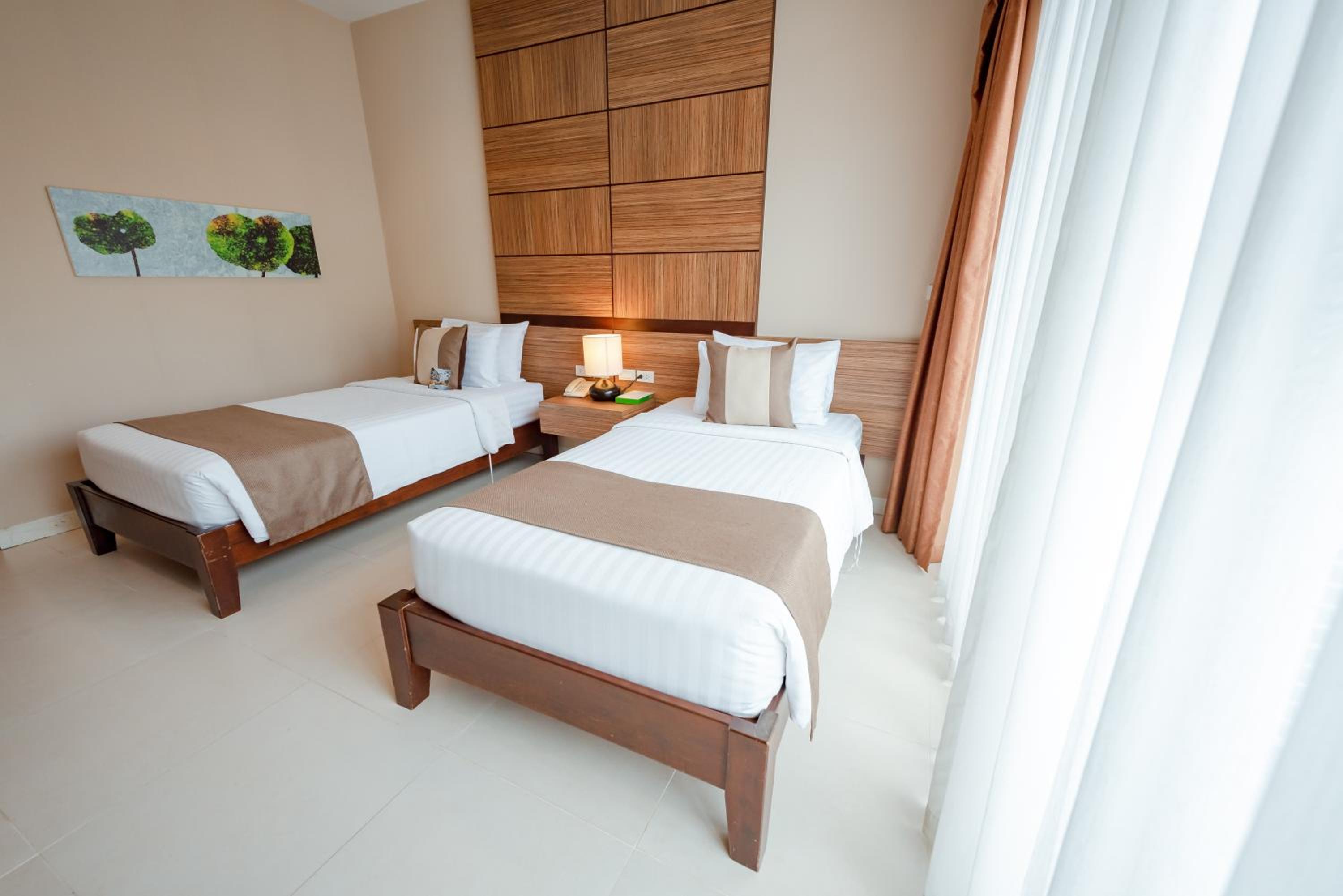 Superior Twin Room photo 2