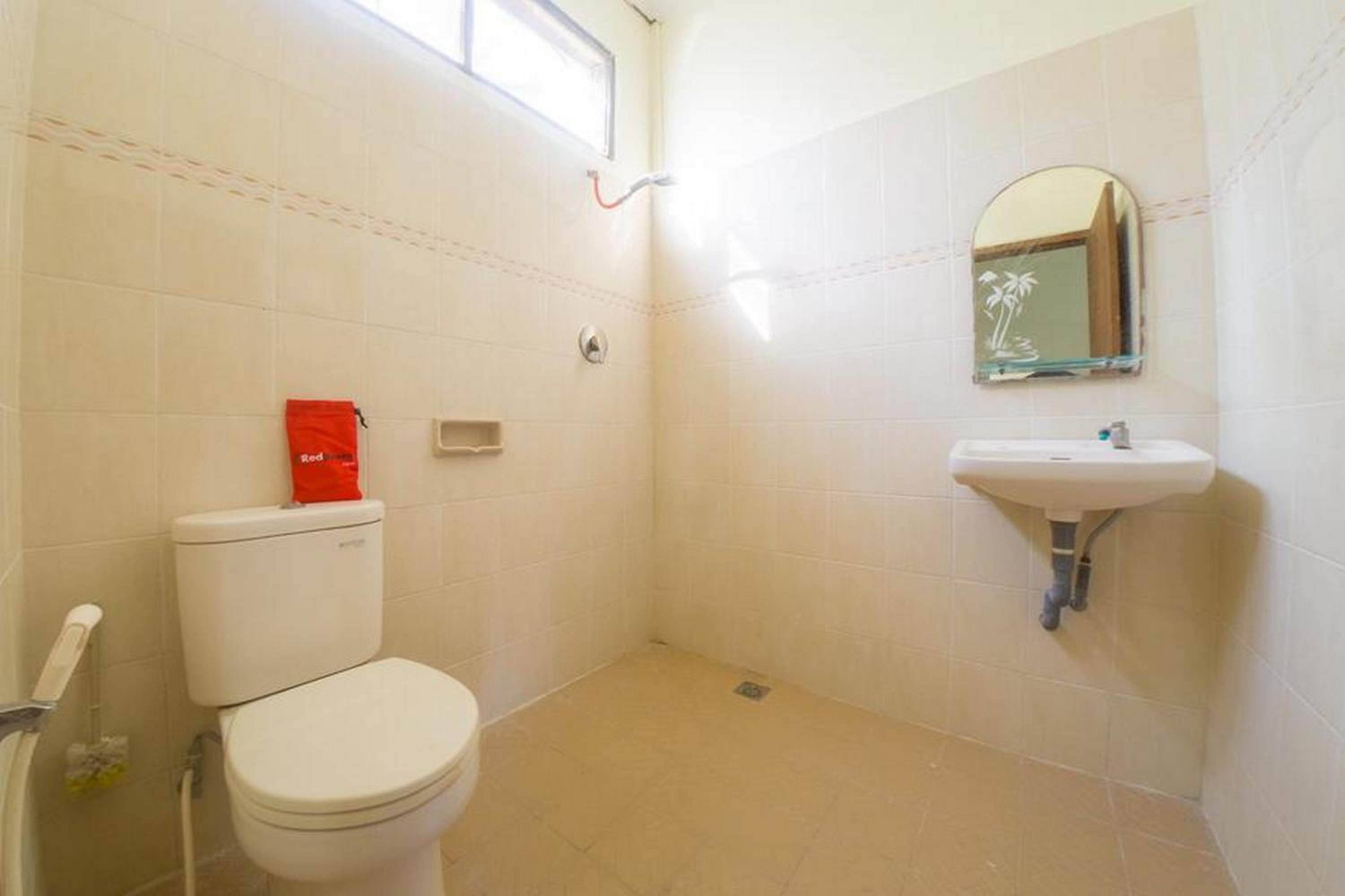 Twin Room - Photo 6