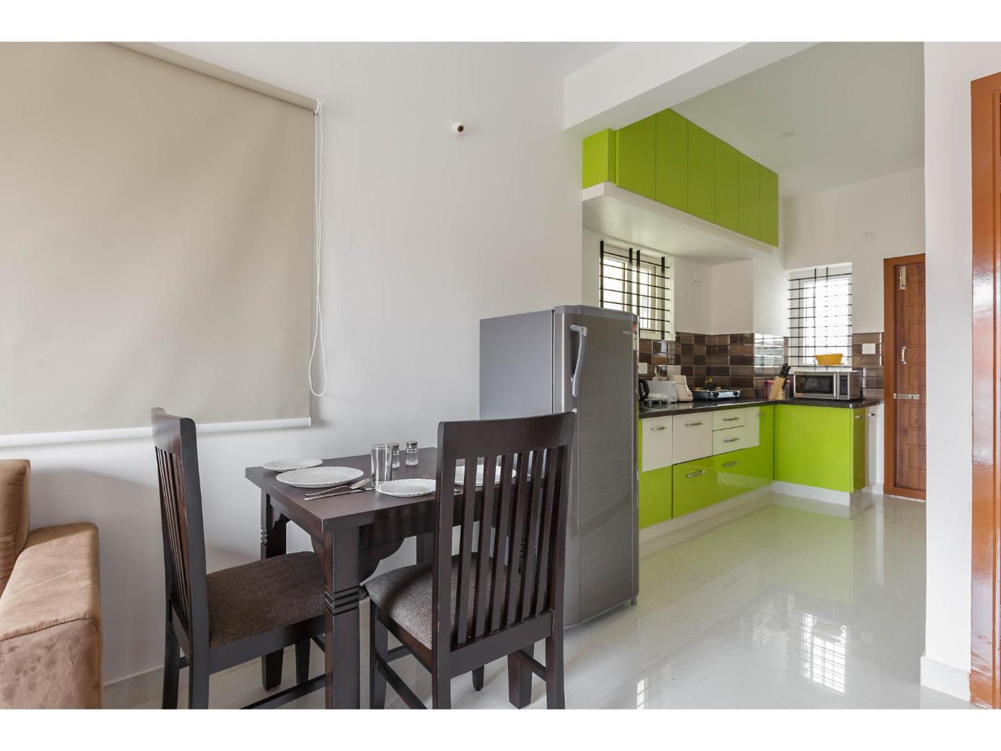 Standard One-Bedroom Apartment - Photo 9