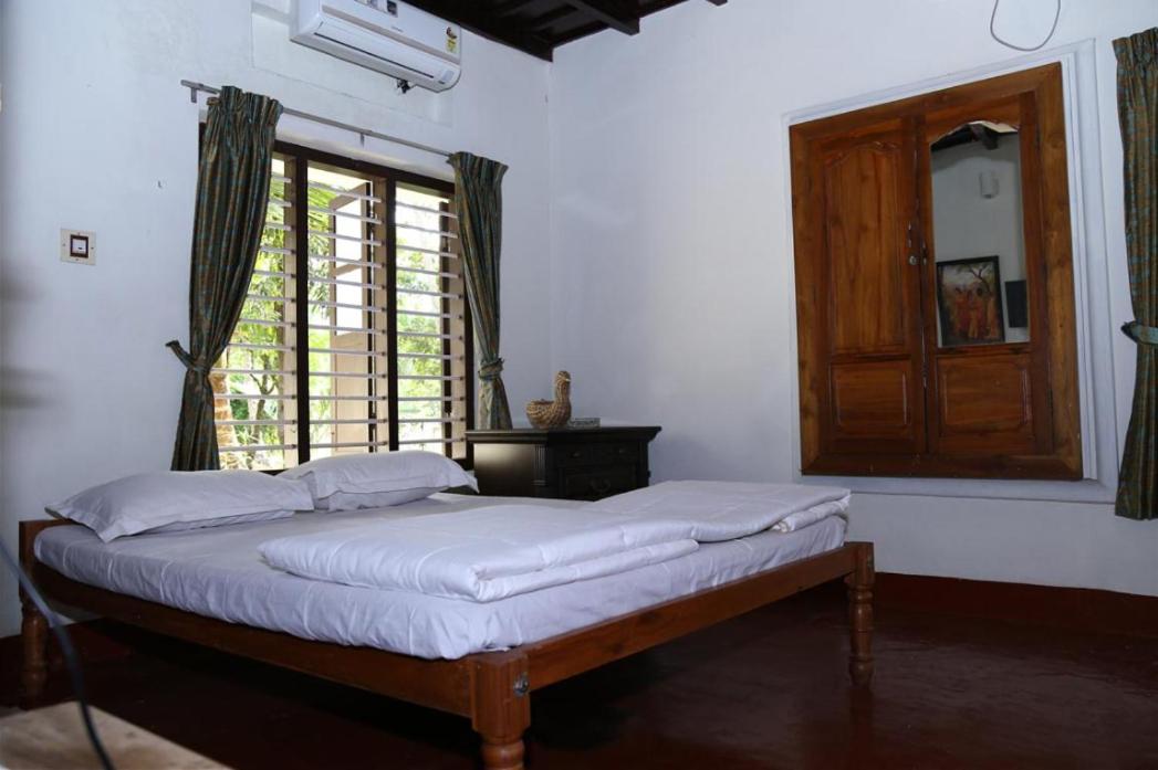 Deluxe Double or Twin Room - Photo 4