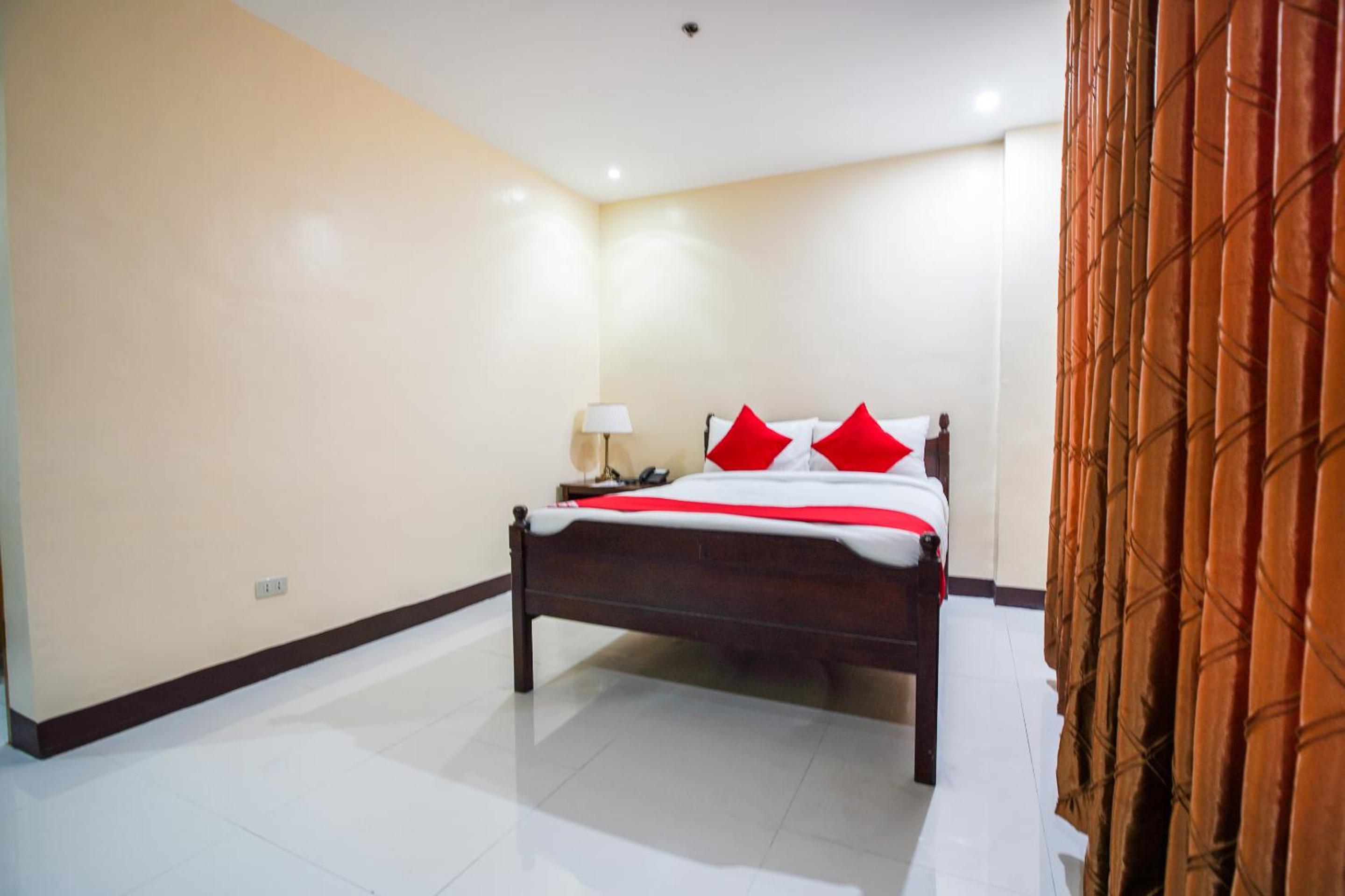 Deluxe Double Room - Photo 2