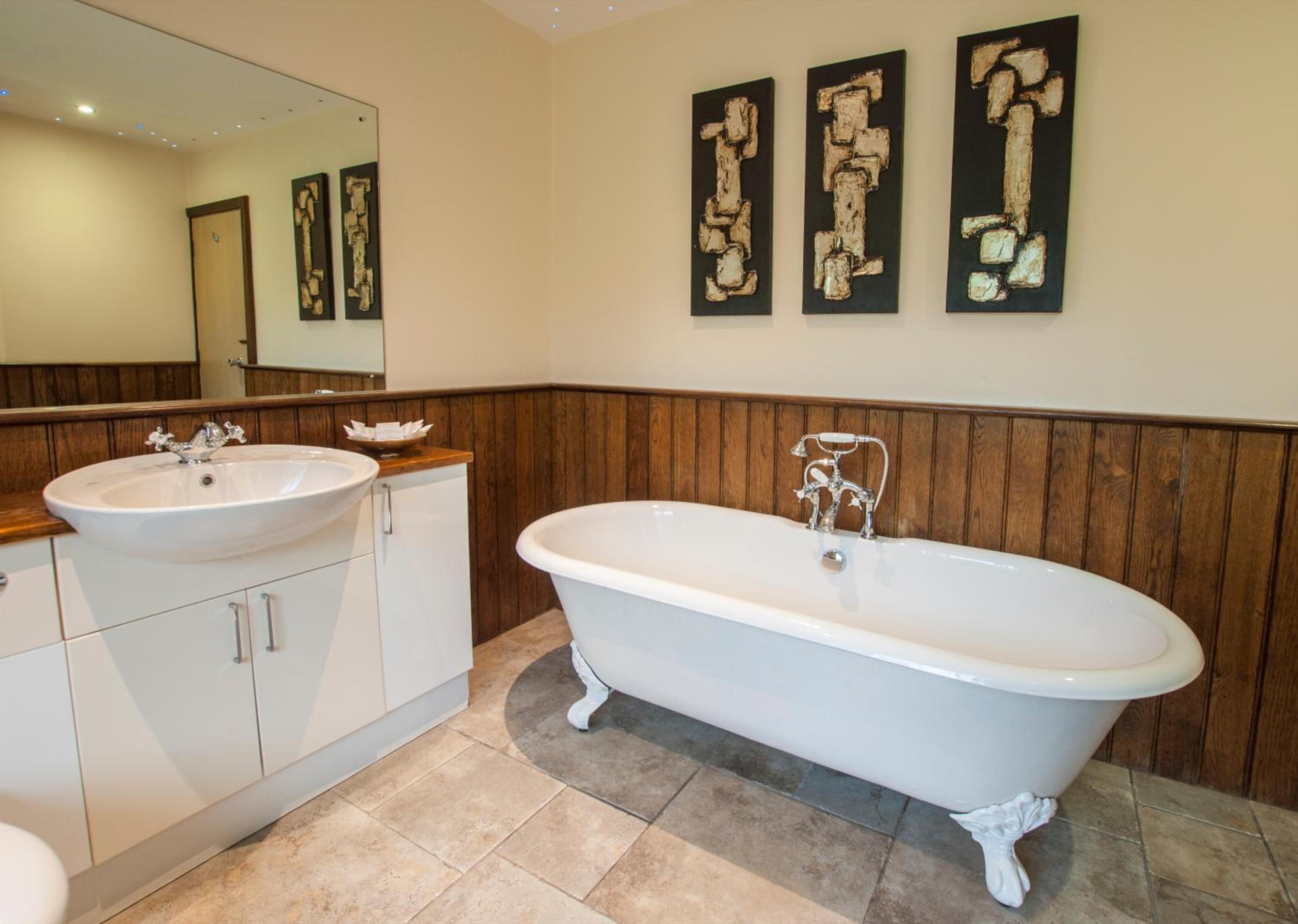 Woodbury Suite photo 3