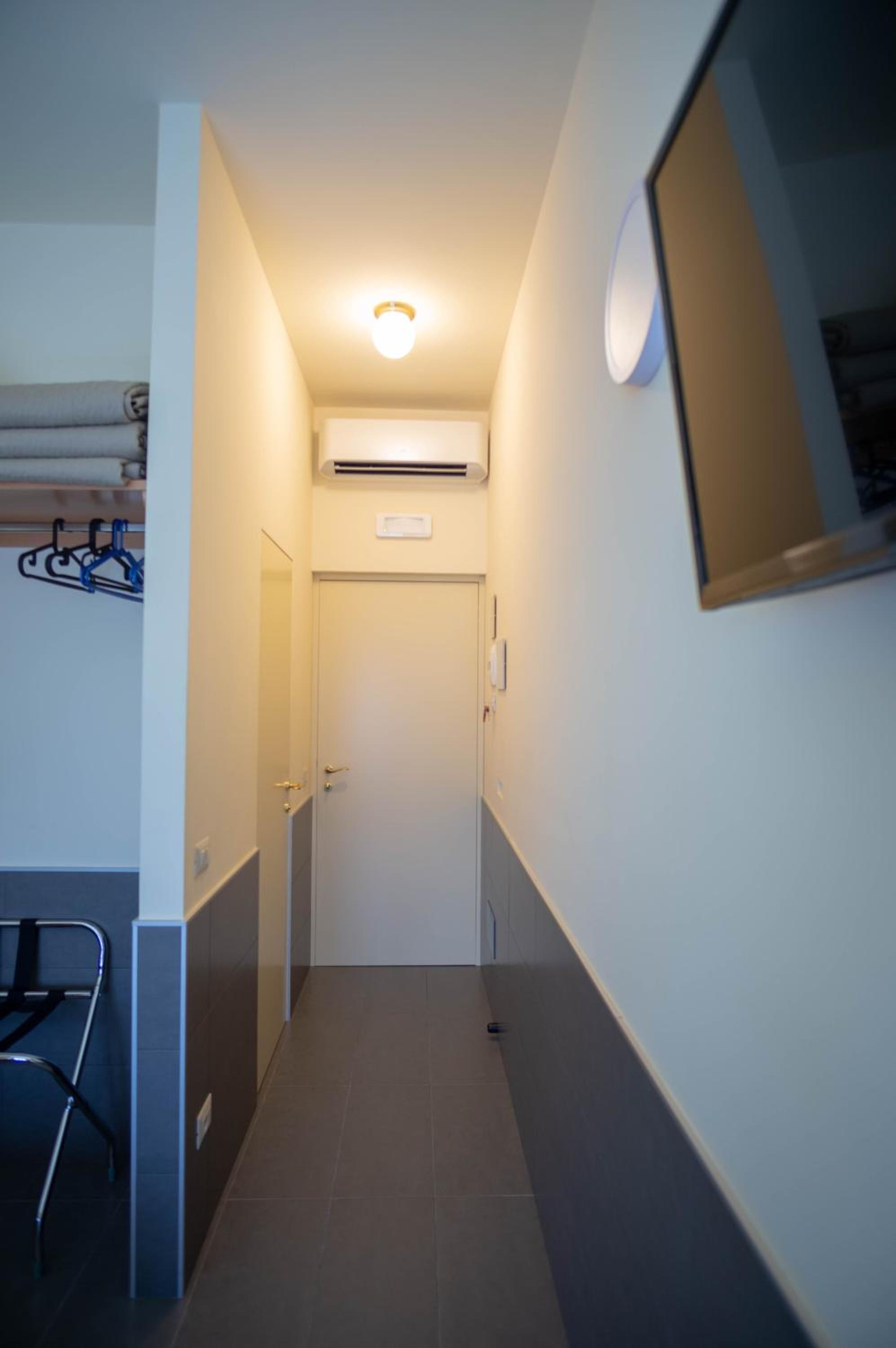 Double or Twin Room photo 3