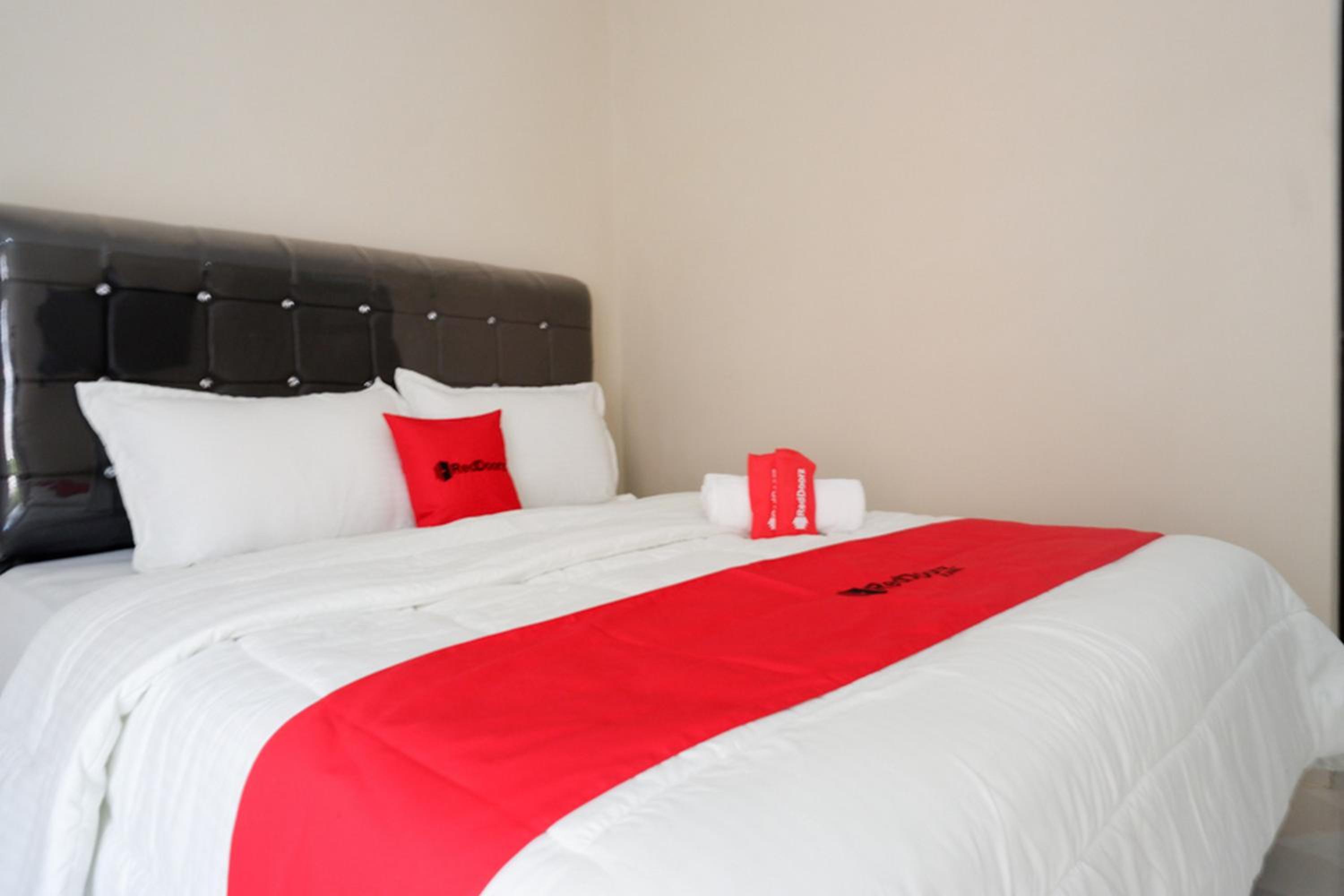 Double Room - Photo 14