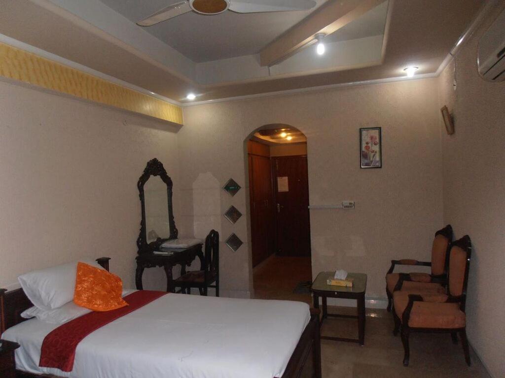 Standard Single Room