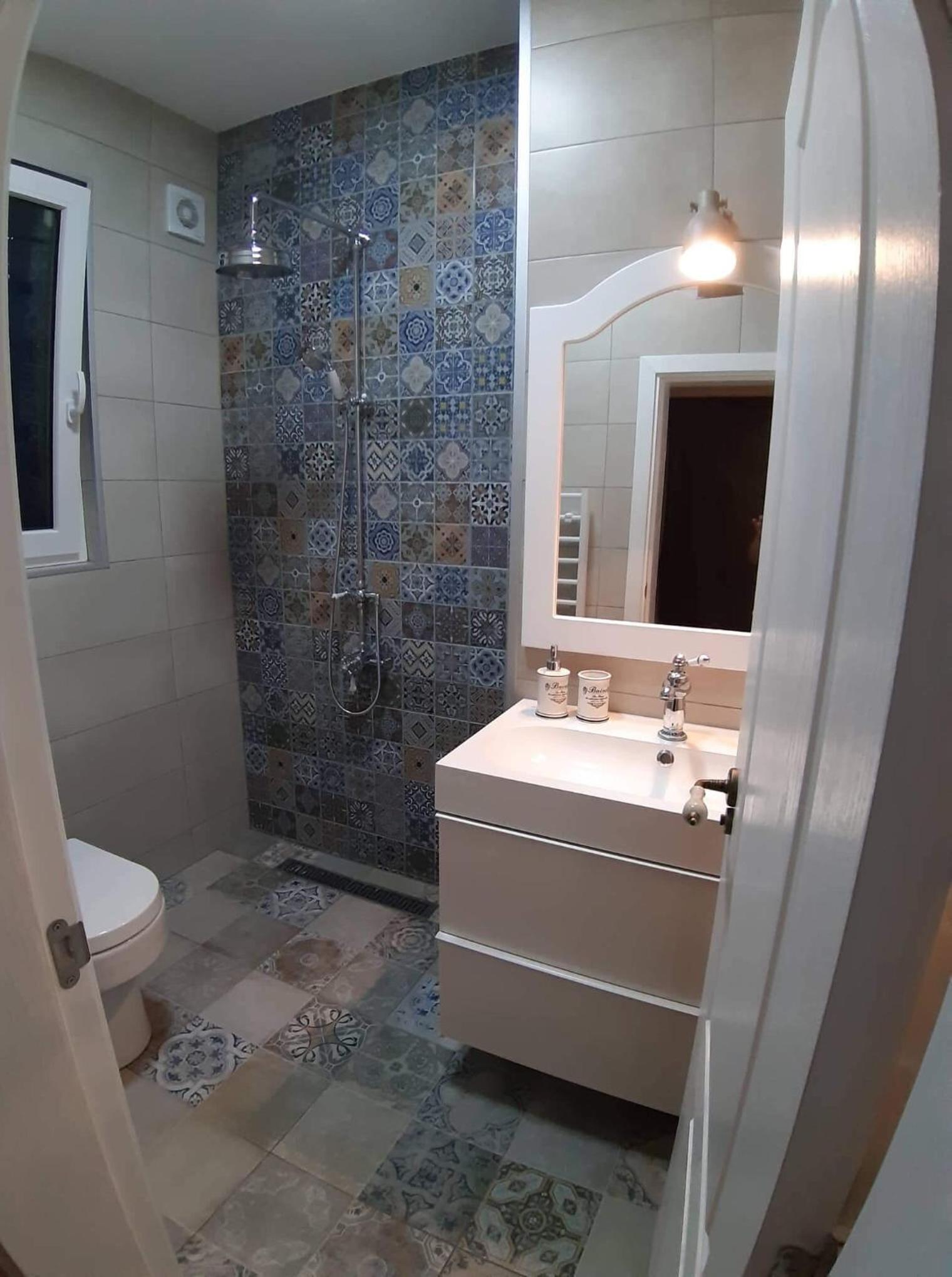 Two-Bedroom Apartment - Photo 35