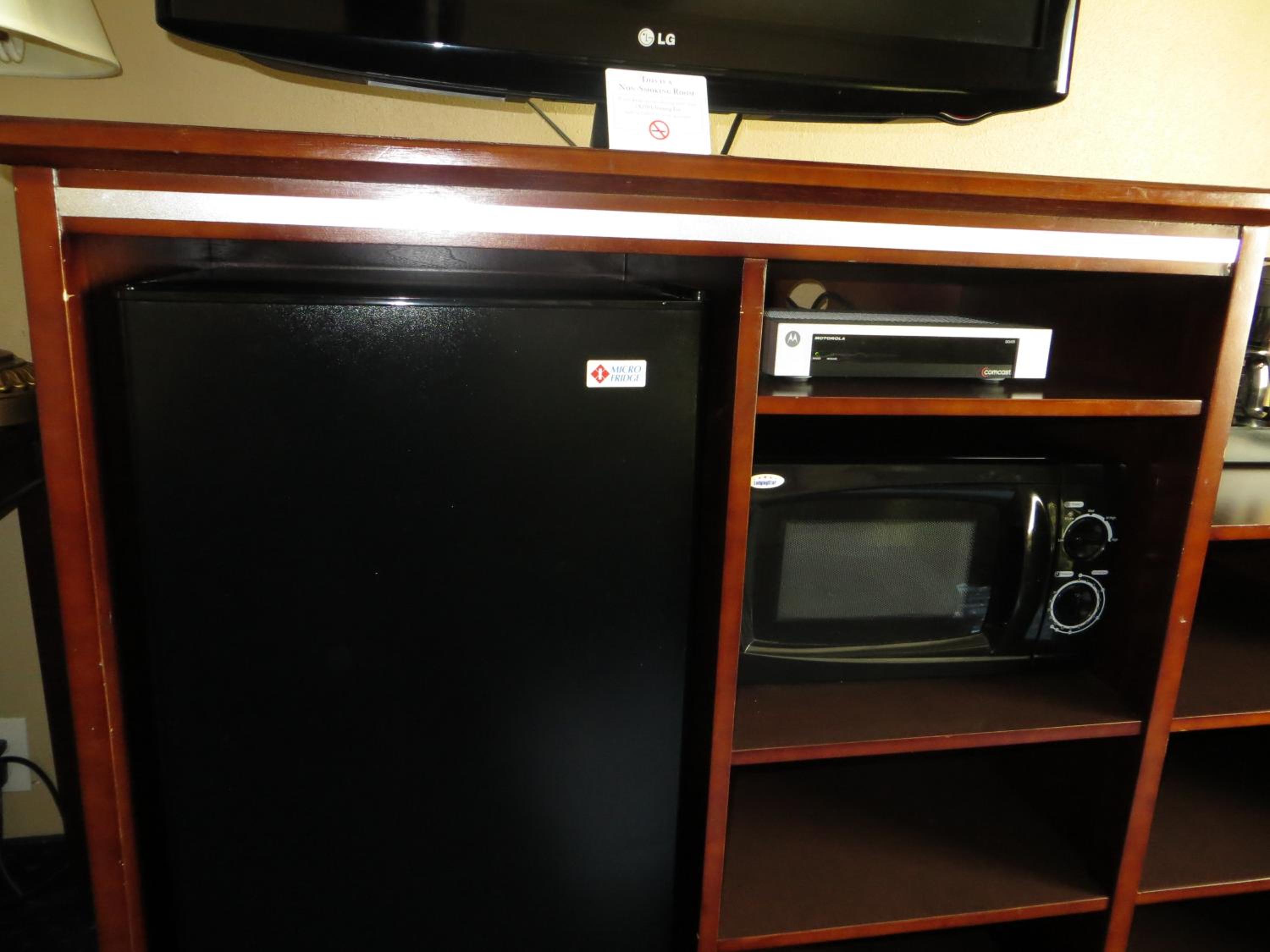 Queen Room - Photo 3