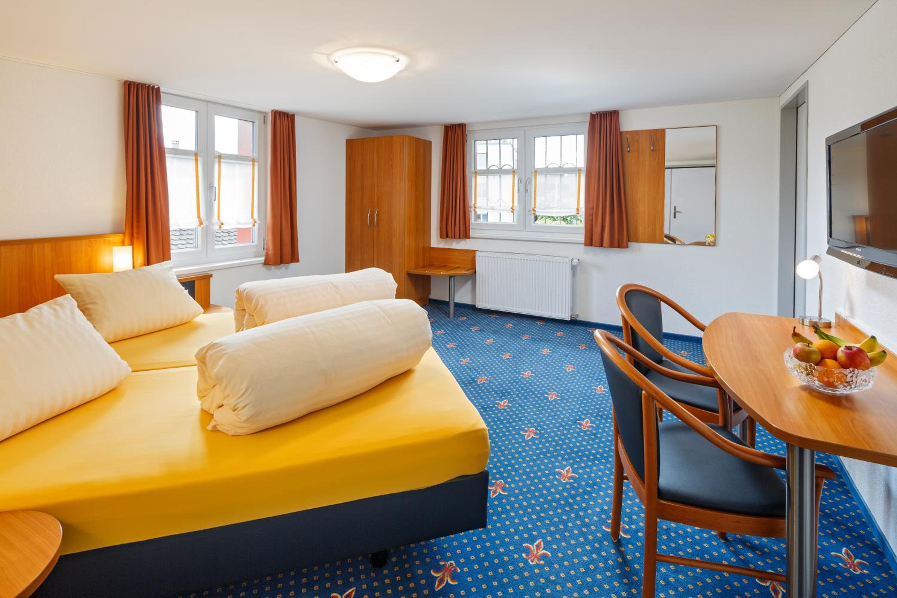 Double Room with Village View - Photo 2
