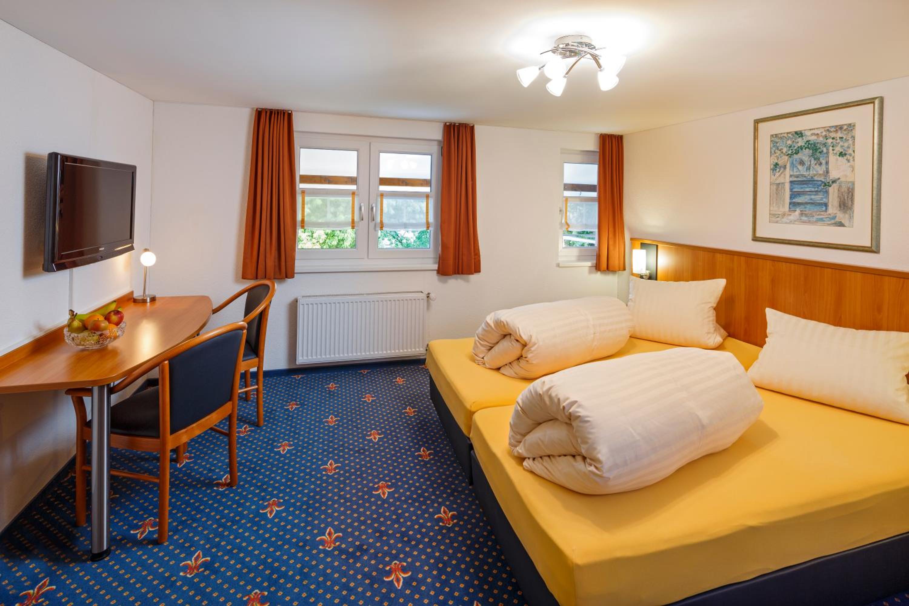 Double Room with Village View - Photo 4