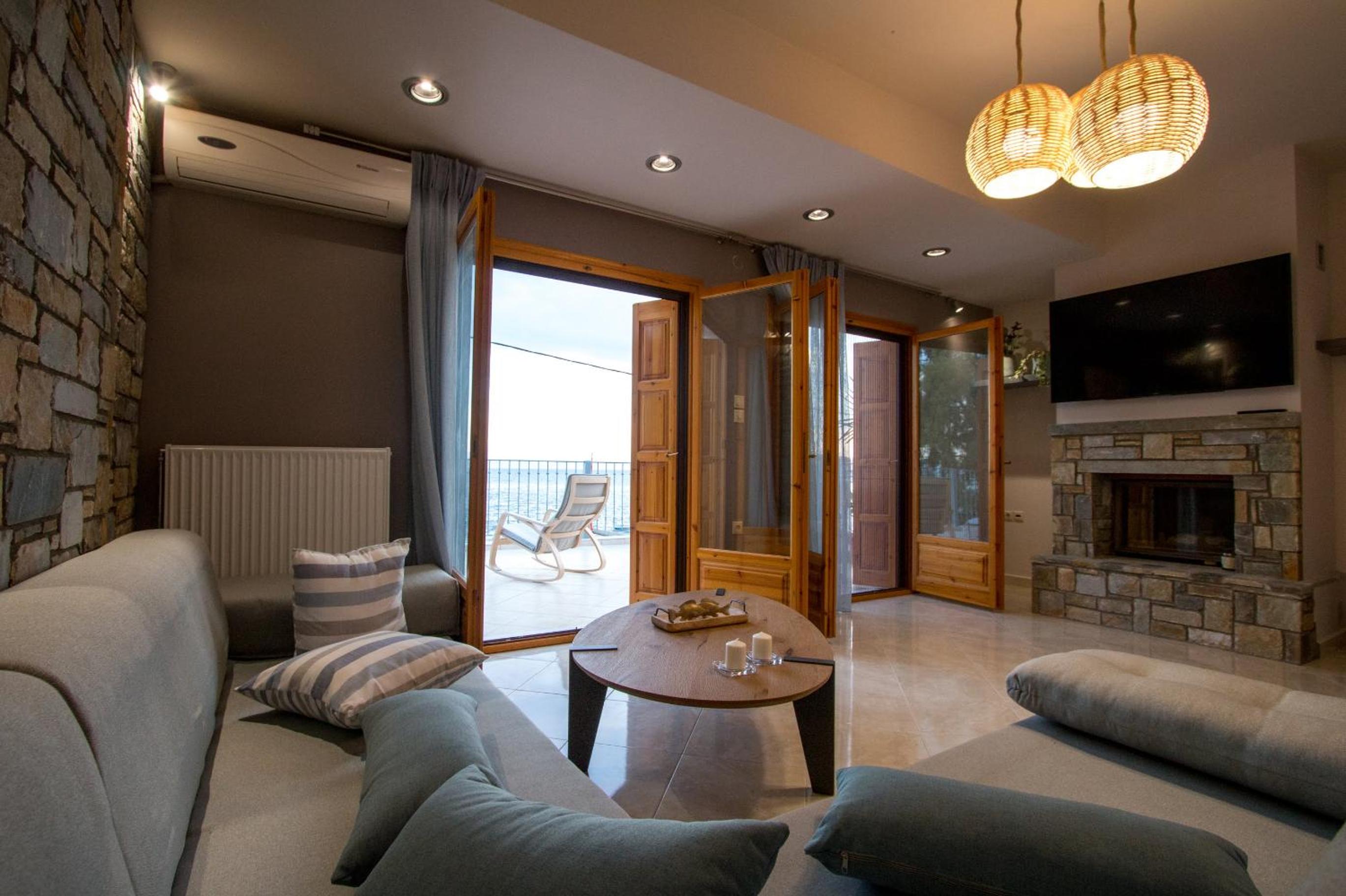 Three-Bedroom House photo 1