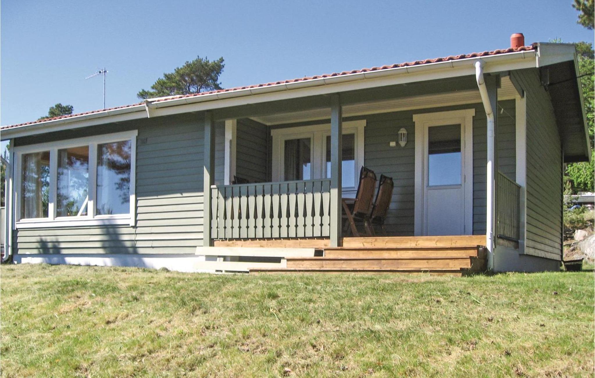Three-Bedroom Vacation Home  photo 1