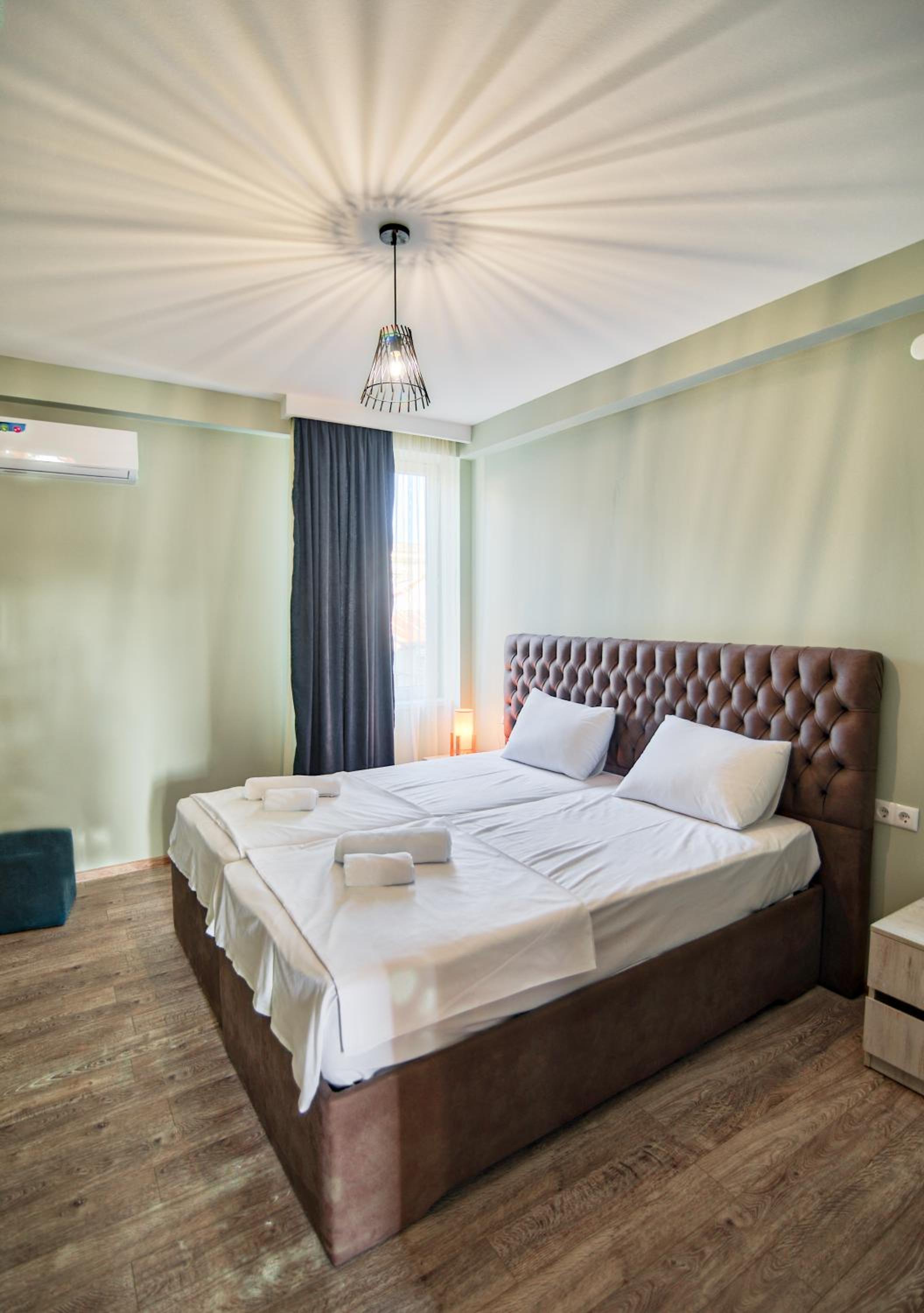 Double or Twin Room with City View