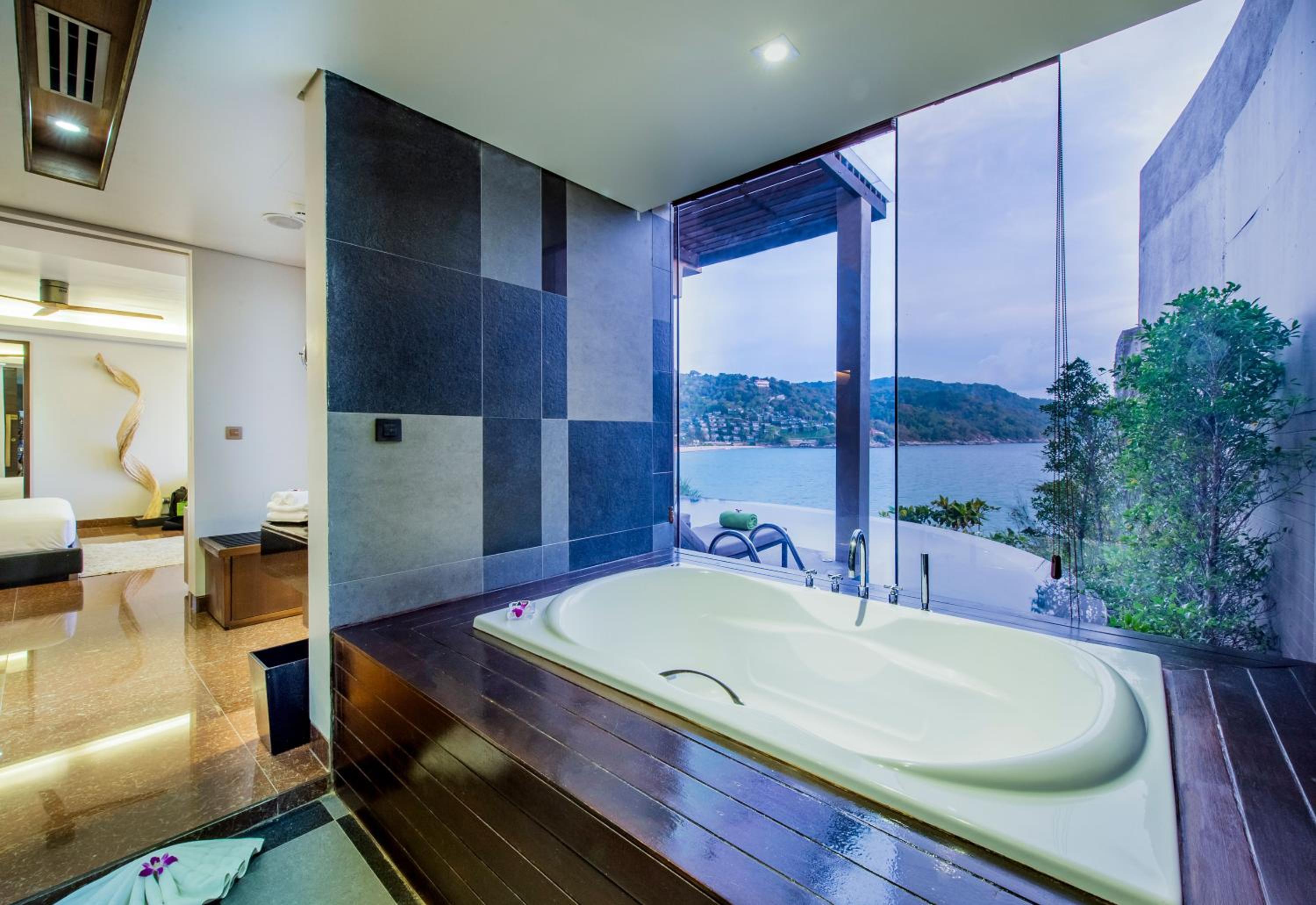 Grand Private Pool Suite - Photo 19