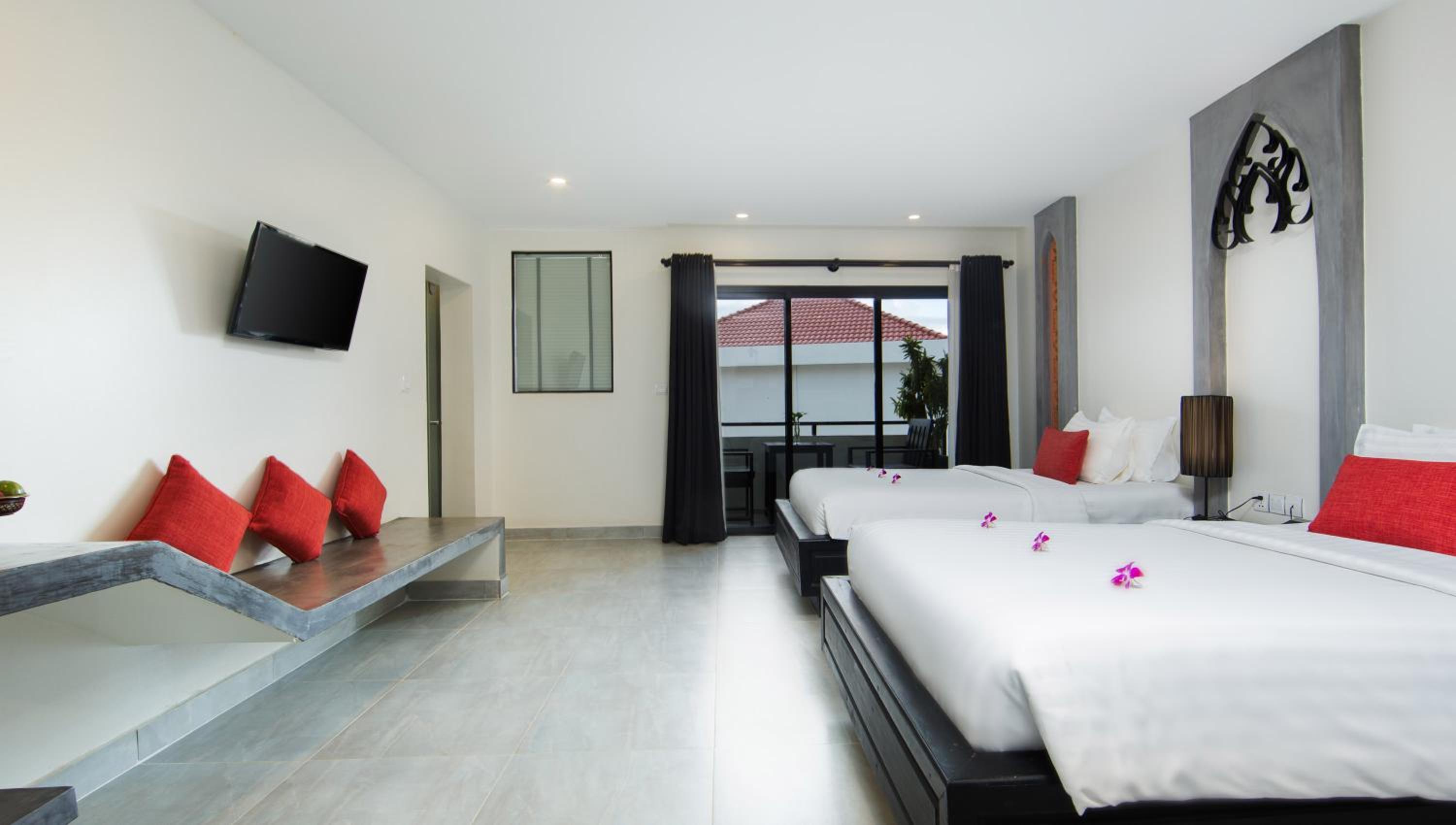 Deluxe Twin Room photo 3