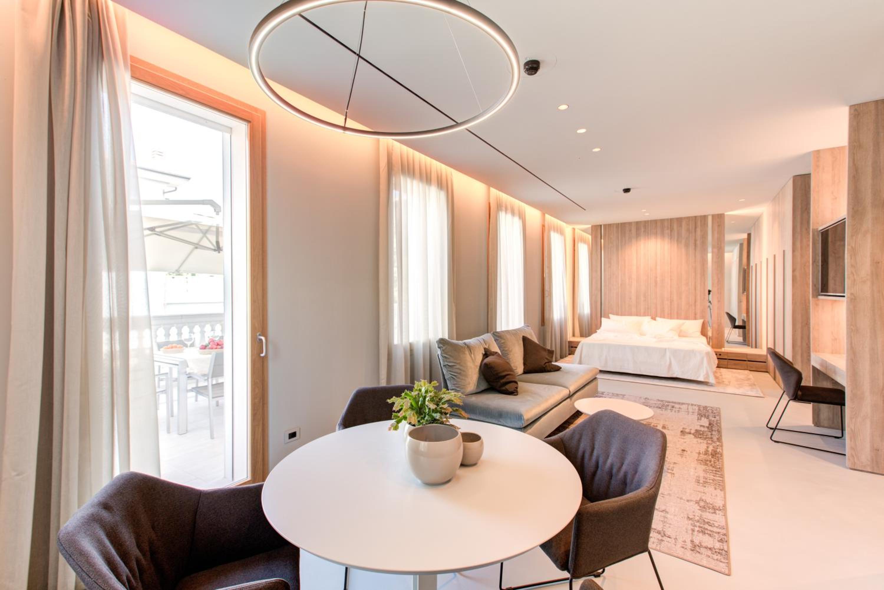 Superior Apartment photo 3