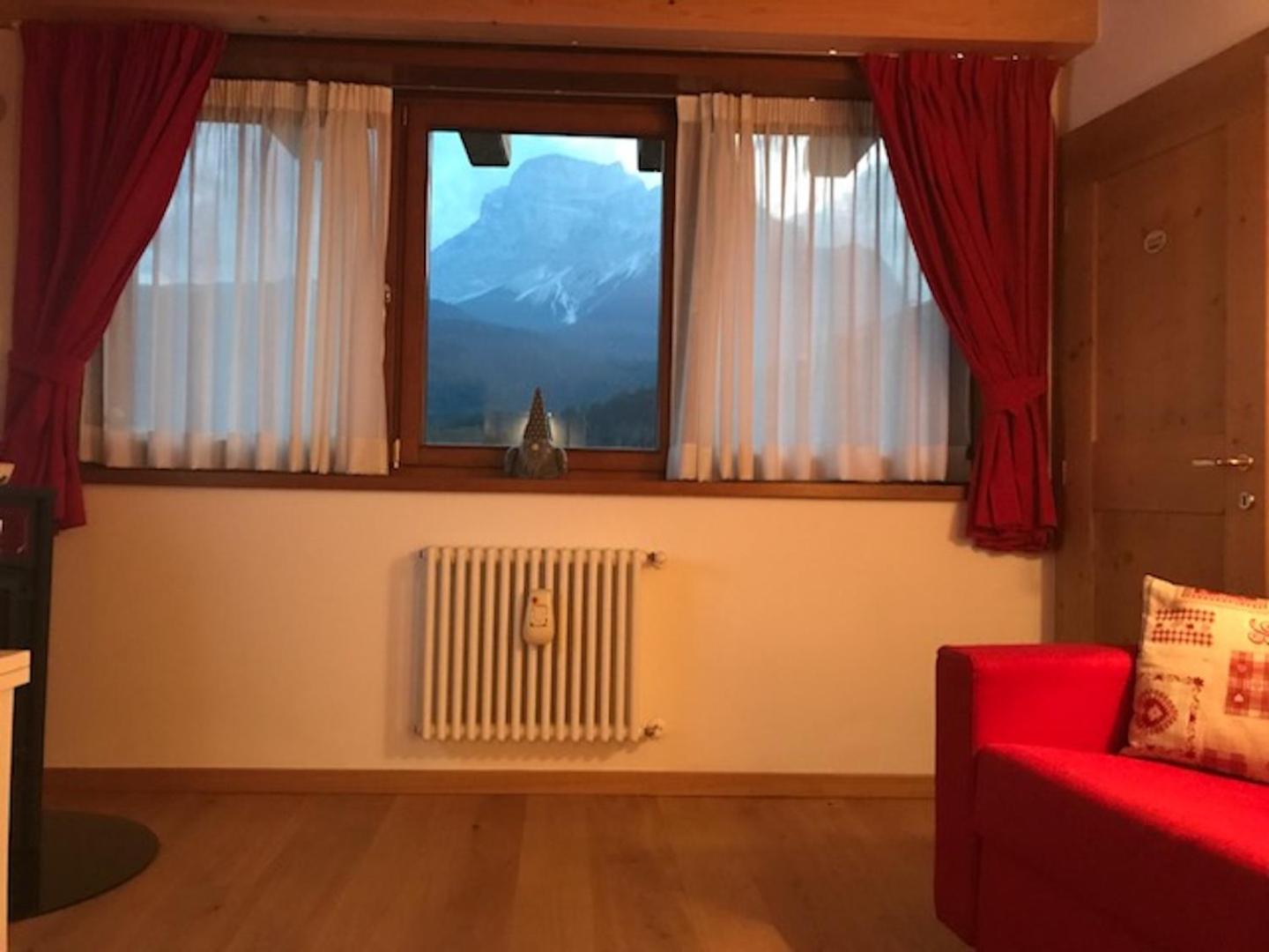 Apartment photo 2